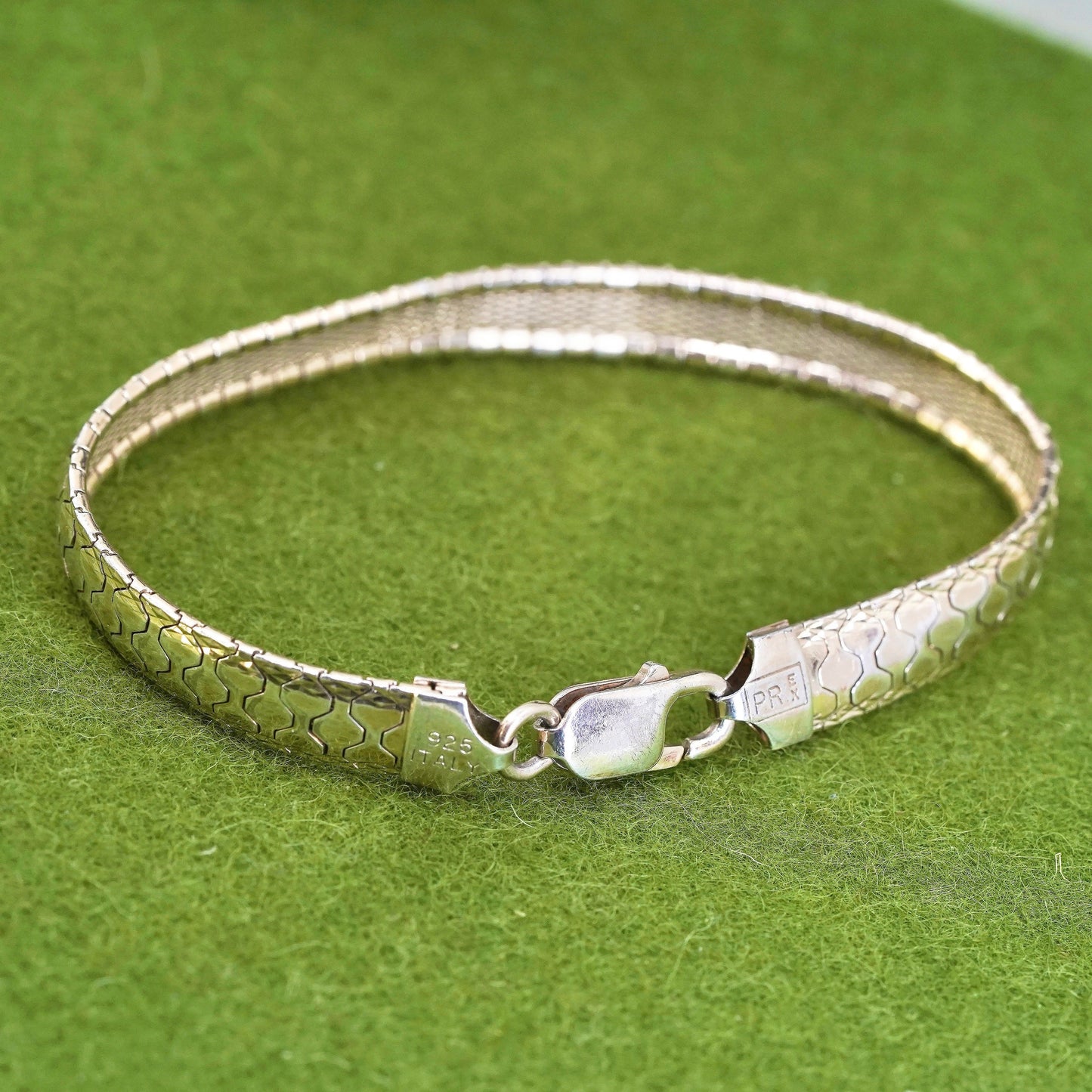 7.25", VTG vermeil gold over Sterling silver omega bracelet, Italy 925 chain