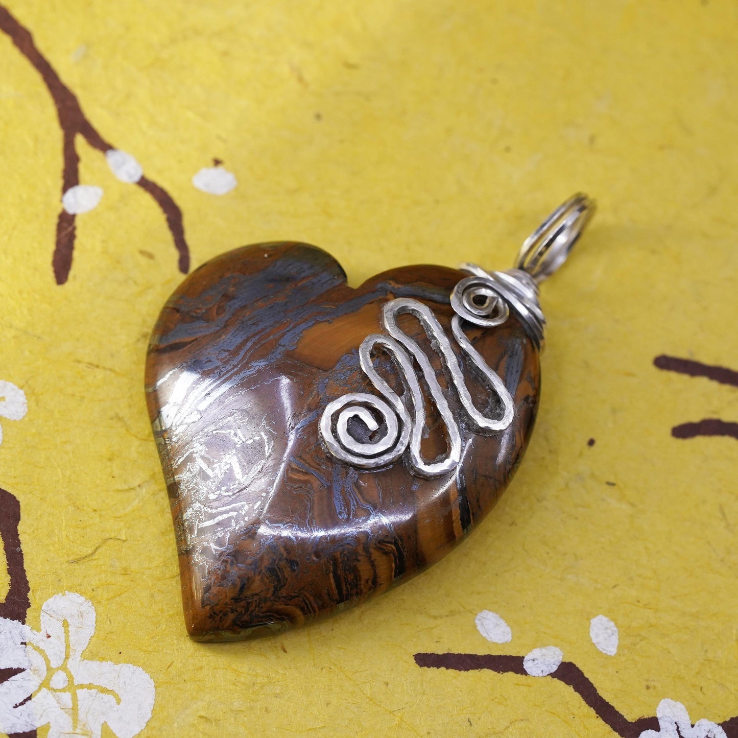 Vintage Sterling 925 silver handmade wired heart pendant with golden tiger eye