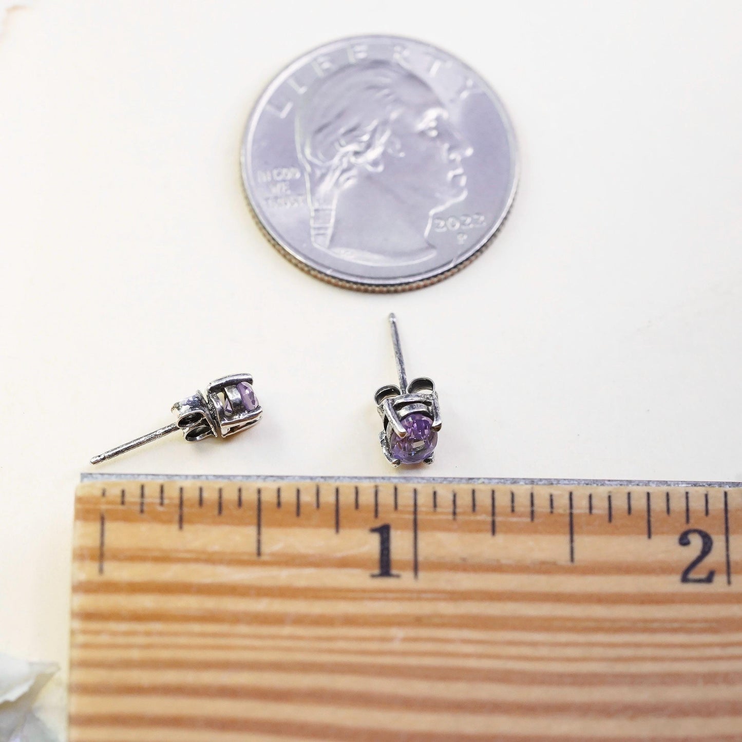 6mm, Vintage sterling silver earrings, 925 studs with oval amethyst