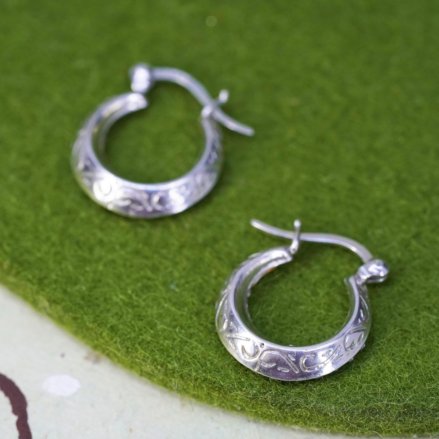 0.75”, Vintage sterling silver earrings, 925 silver hoops, Huggie cluster Cz