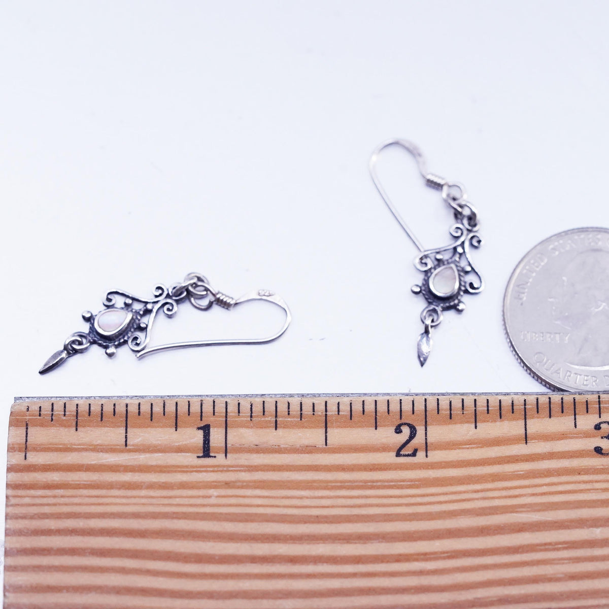 Vintage Sterling 925 Silver Filigree Teardrop Shaped Earrings Mother of Pearl