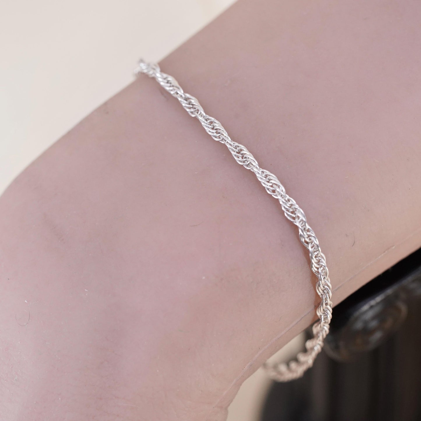 7" 3mm, Vintage Italian sterling 925 silver Singapore rope chain bracelet