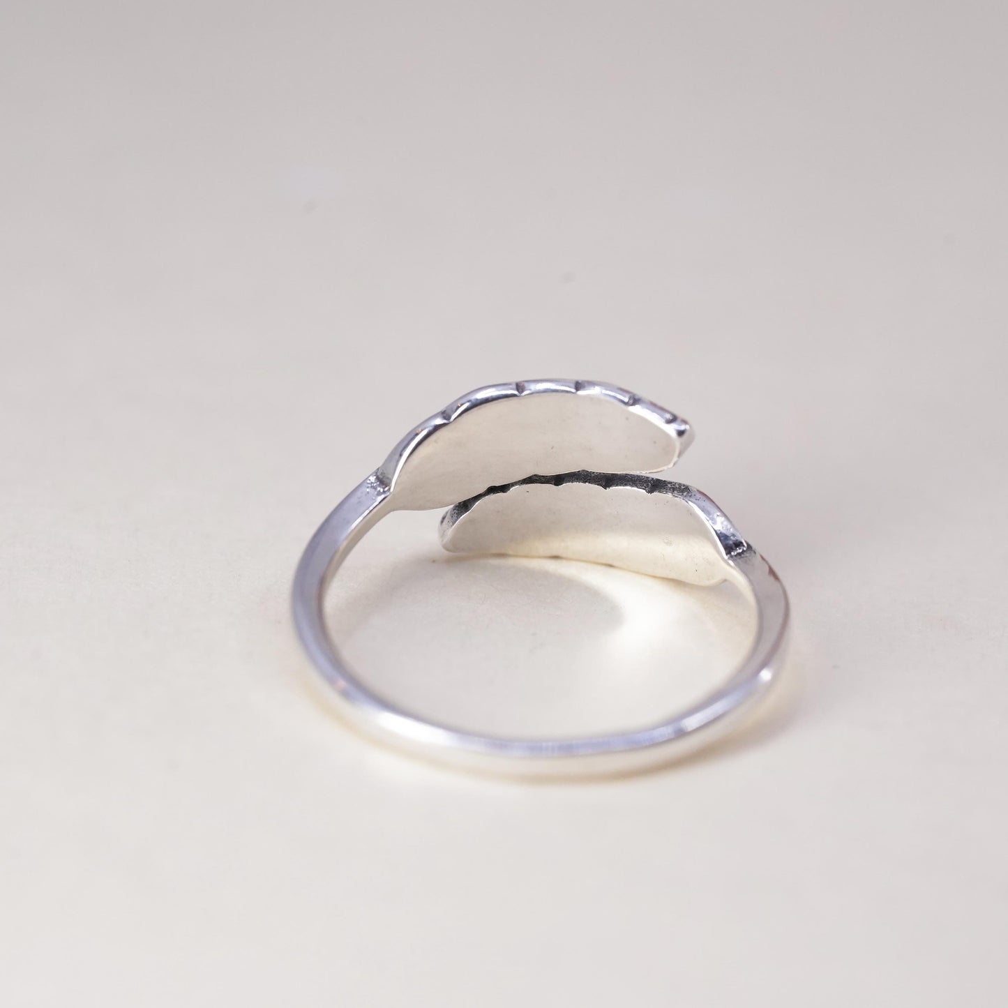 Size 7, Sterling silver handmade ring, stackable 925 leaf band
