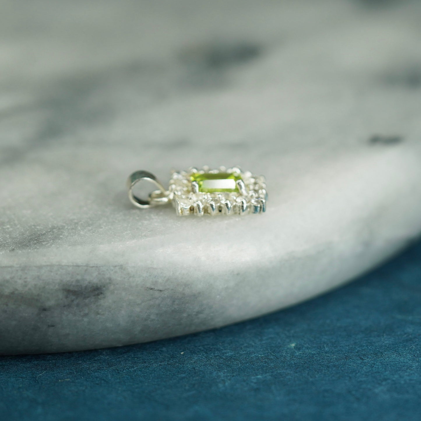 Vintage Sterling silver pendant, 925 rectangular with green crystal