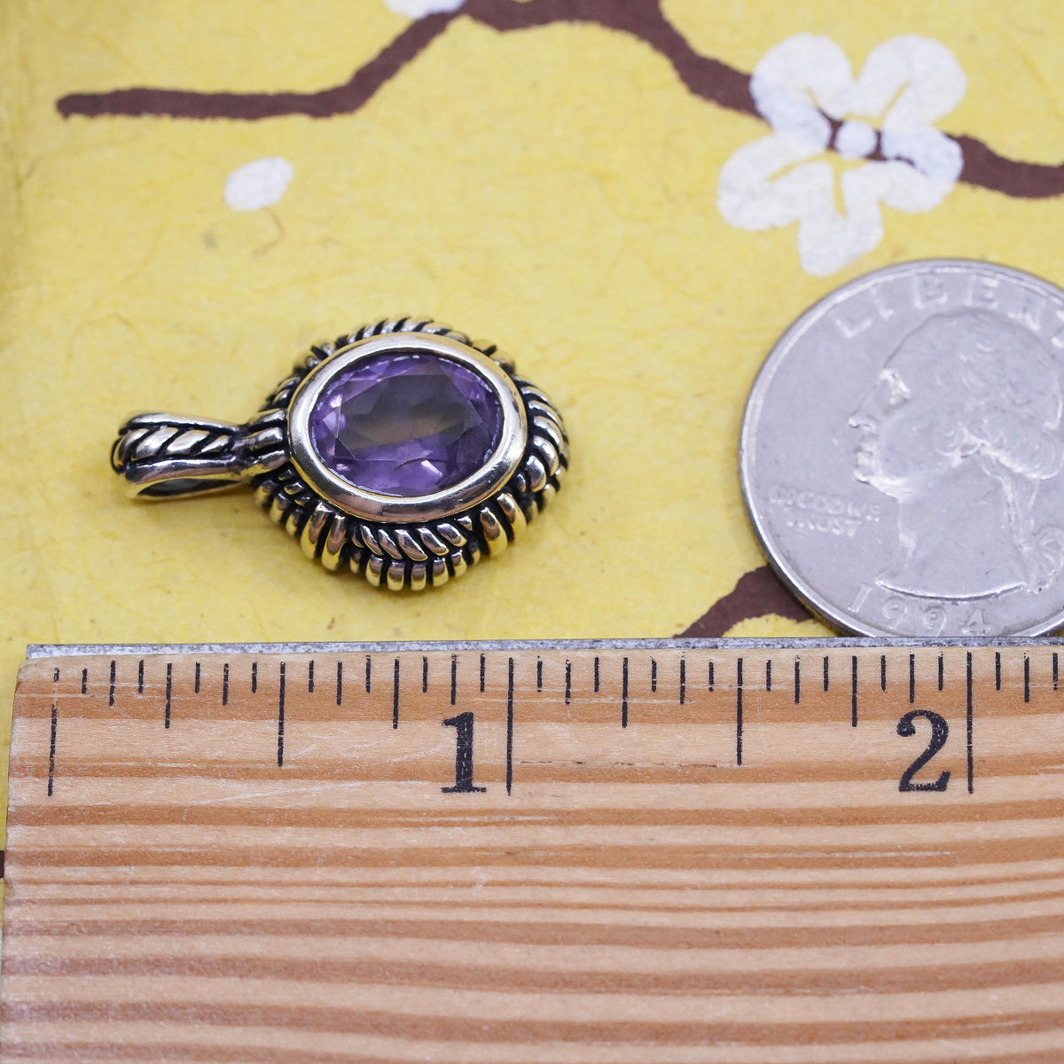 Vintage southwestern Sterling 925 silver cable textured pendant with amethyst