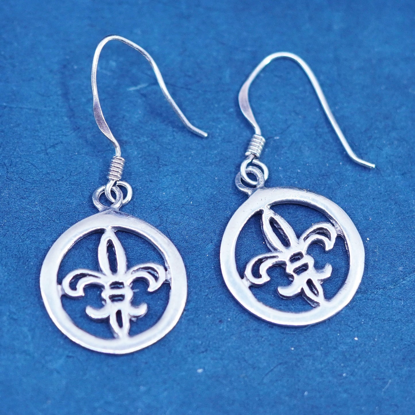 Vintage Sterling silver handmade earrings, 925 French fleur-de-lis drops