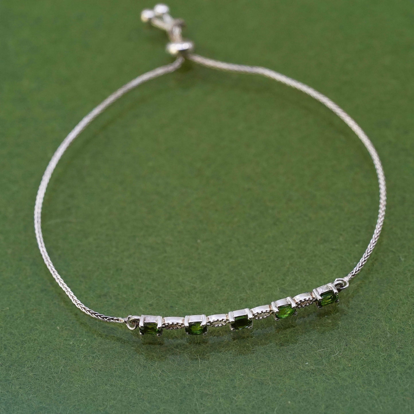 Size adjustable, Vintage sterling silver bracelet, 925 box chain with peridot