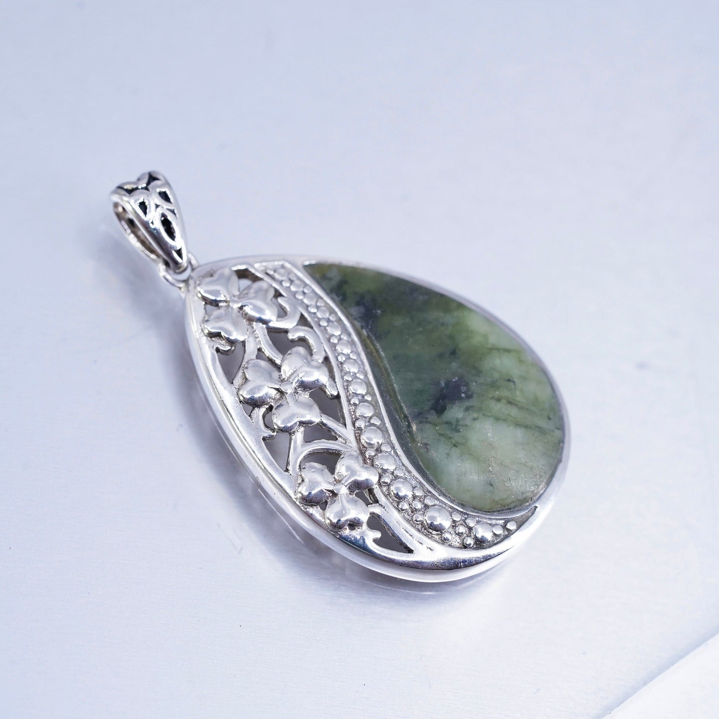 Sterling 925 silver handmade teardrop pendant with connemara marble and clovers