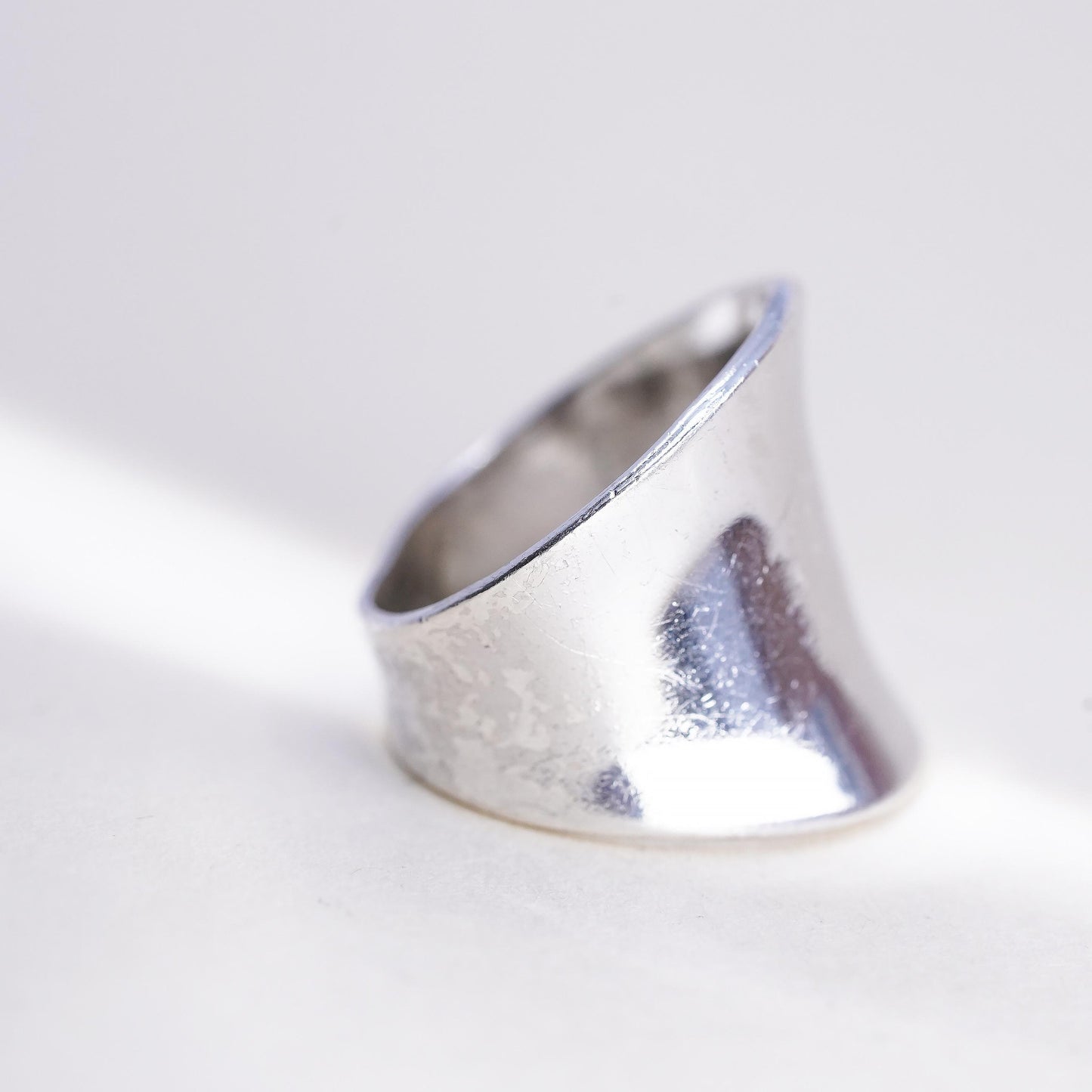 Size 7.5, VTG sterling silver handmade ribbed ring, High polish 925 wide band