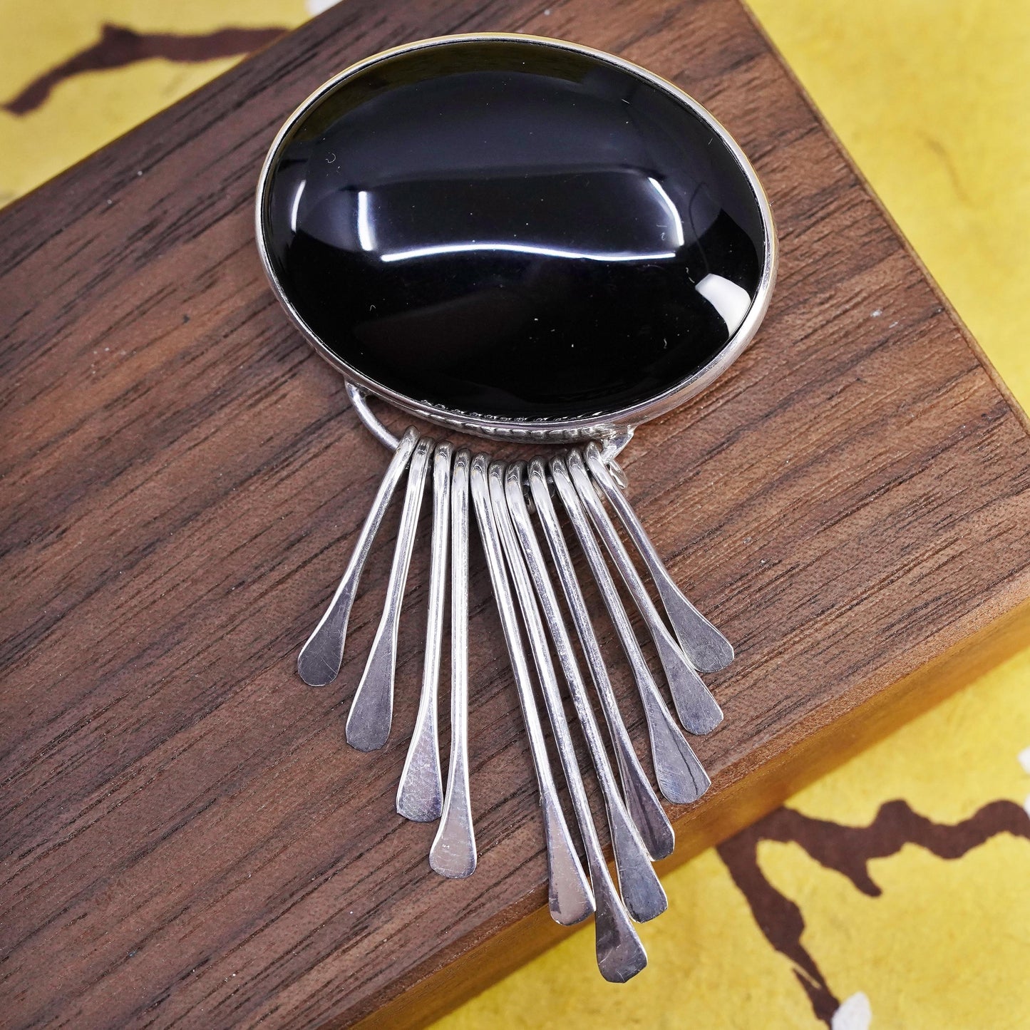 southwestern Mexican Sterling Silver 925 AIS Black Onyx oval Pin Brooch Pendant