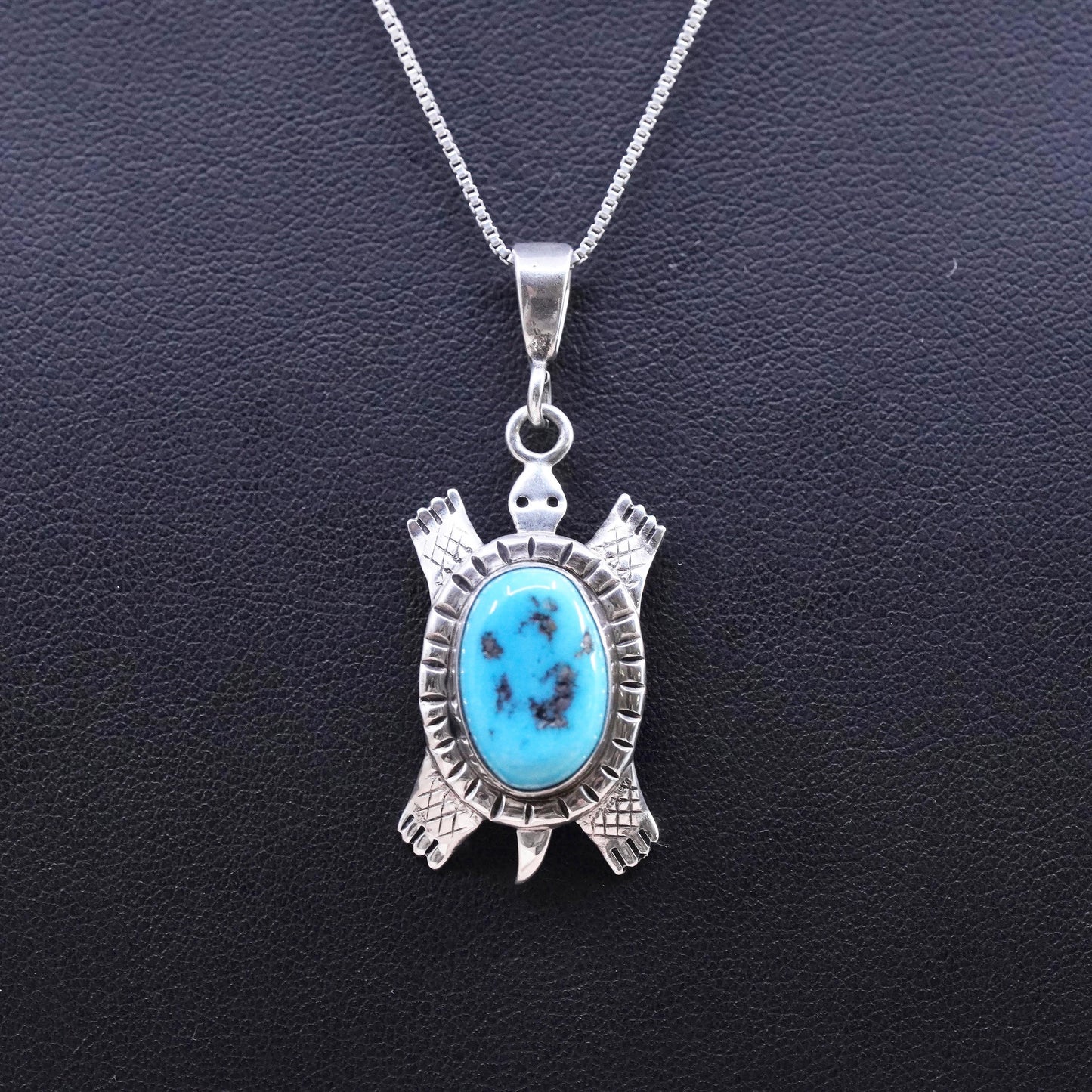 16” Native American Frederick Chavez Sterling 925 silver box necklace turtle