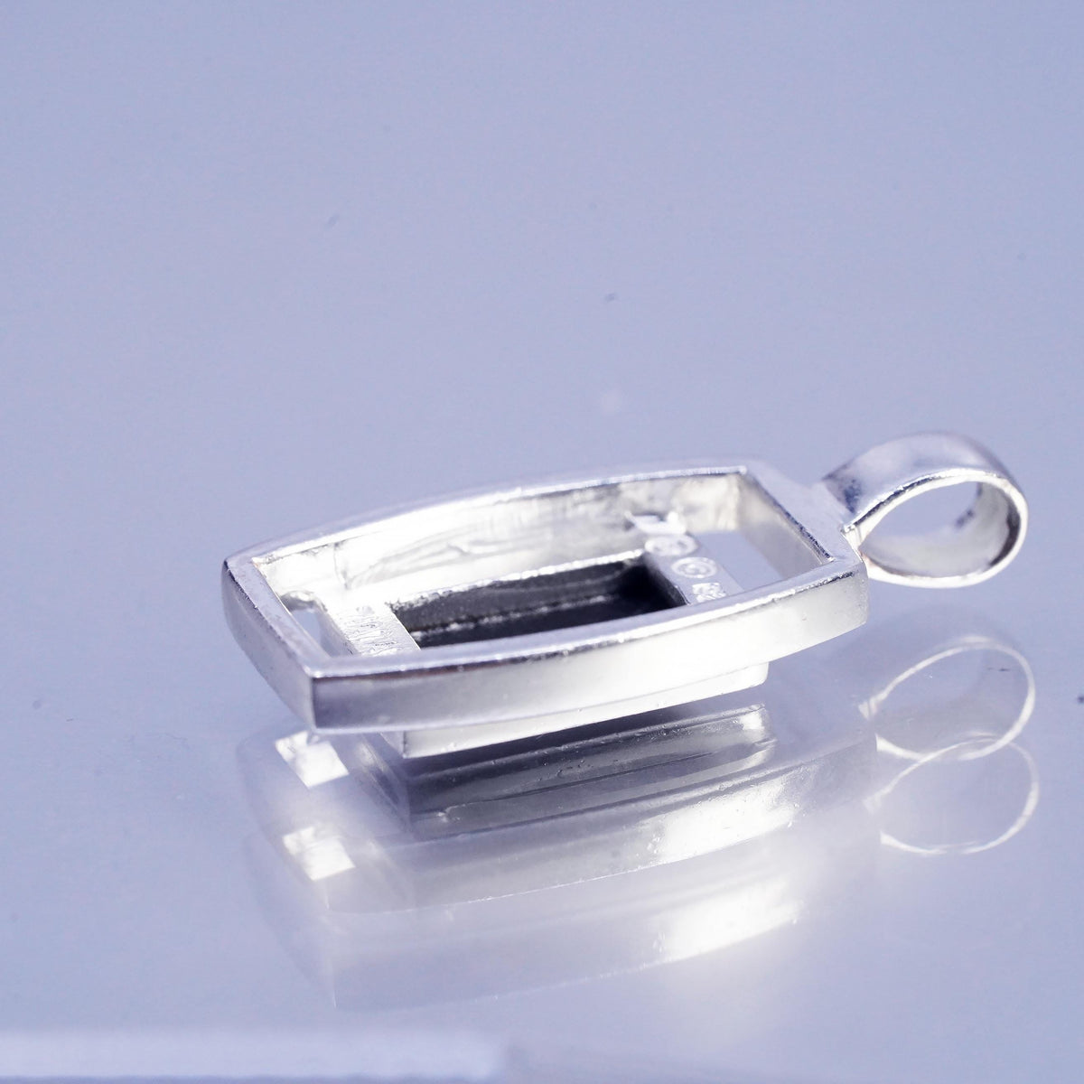 Vintage sterling 925 silver handmade rectangular pendant with onyx inlay