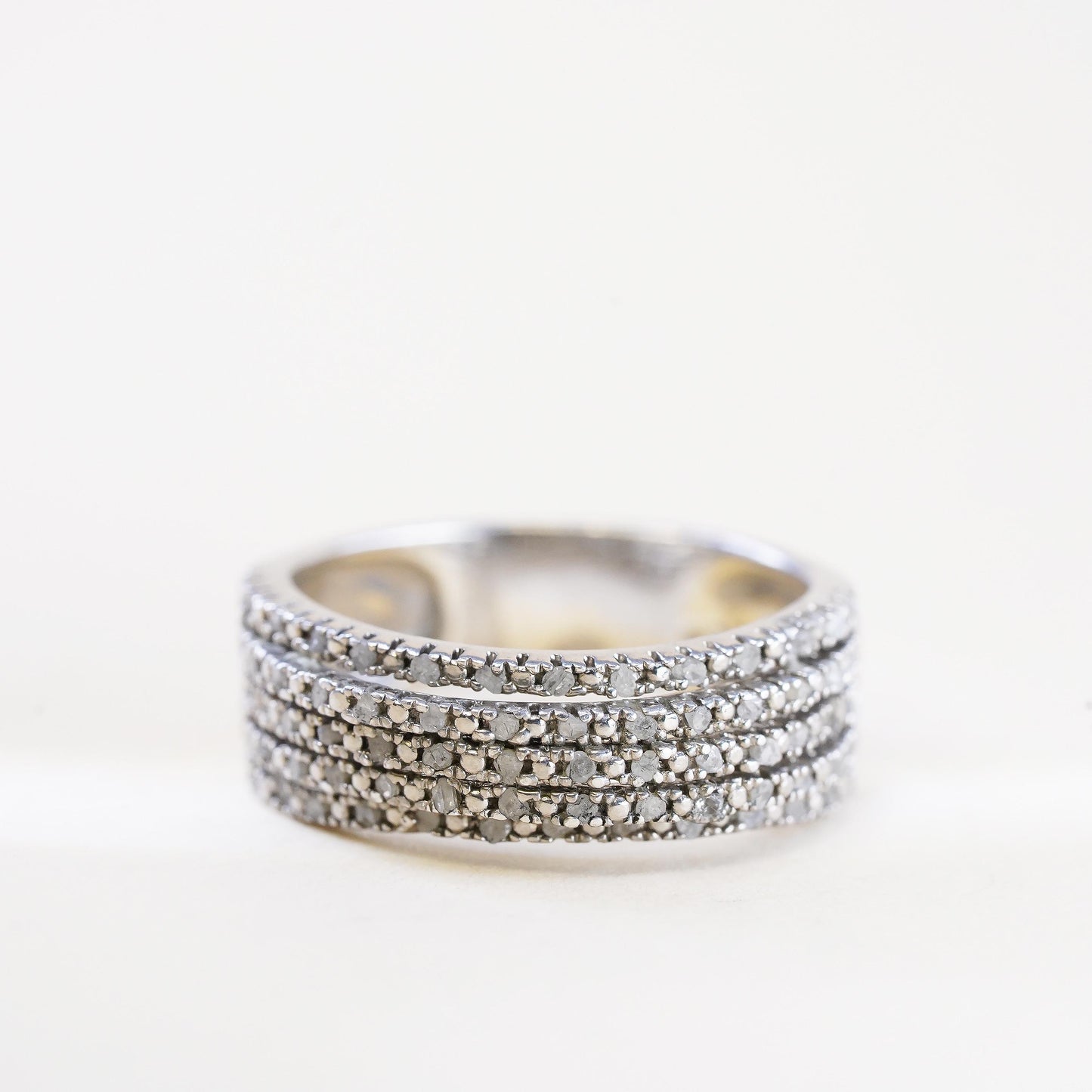 Size 8, Vintaged Designer DBJ sterling 925 silver ribbed ring cluster diamonds