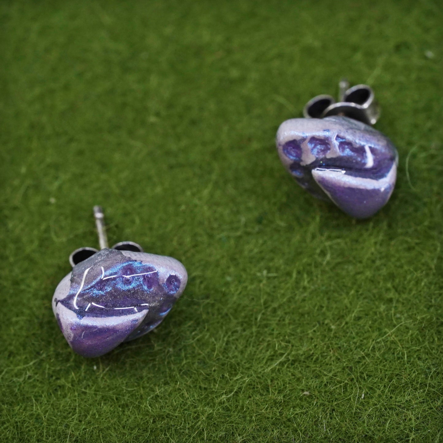 Vintage Sterling silver earrings, 925 studs with glittering resin purple nugget