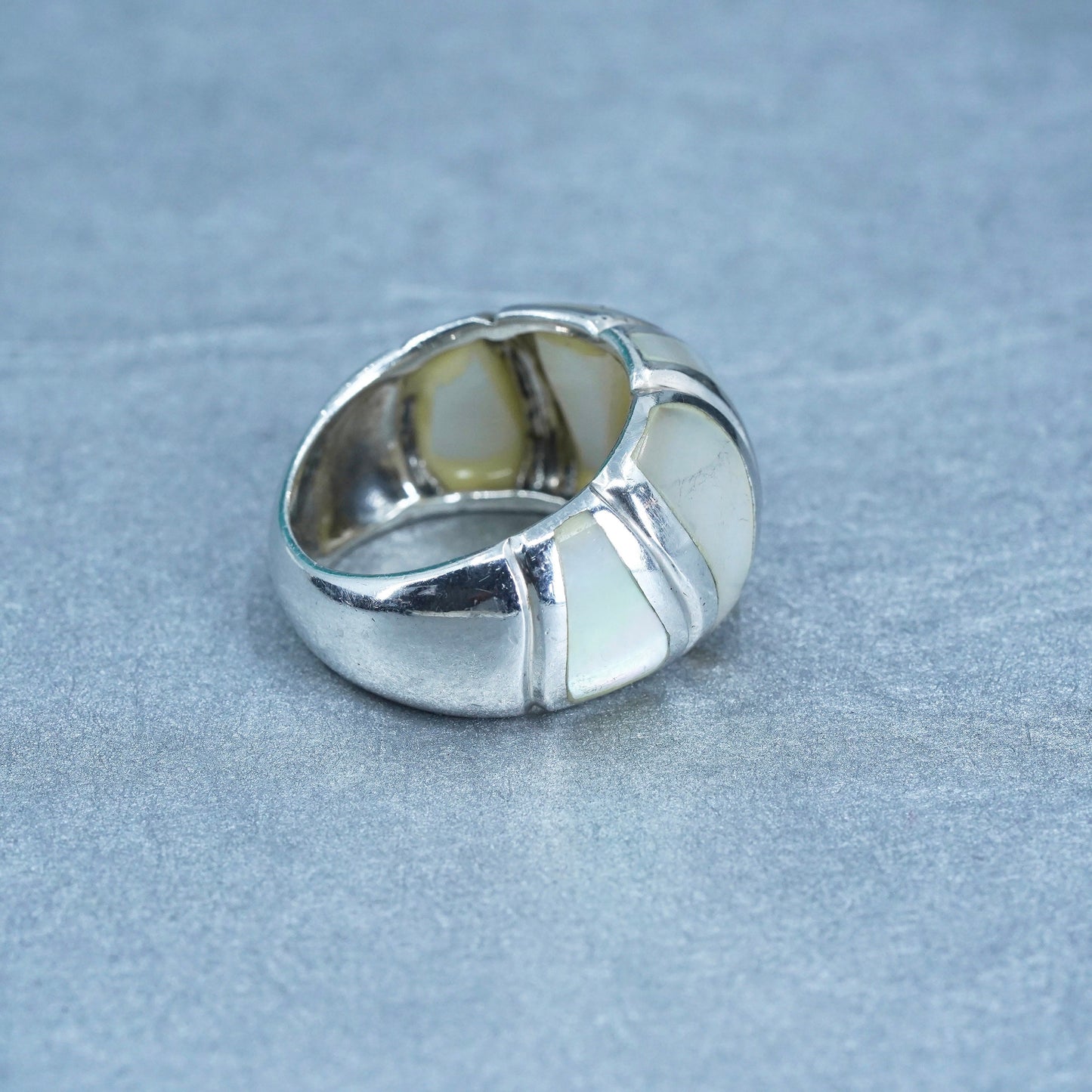 Size 6.5, Sterling 925 silver handmade band ring with mother of pearl inlay