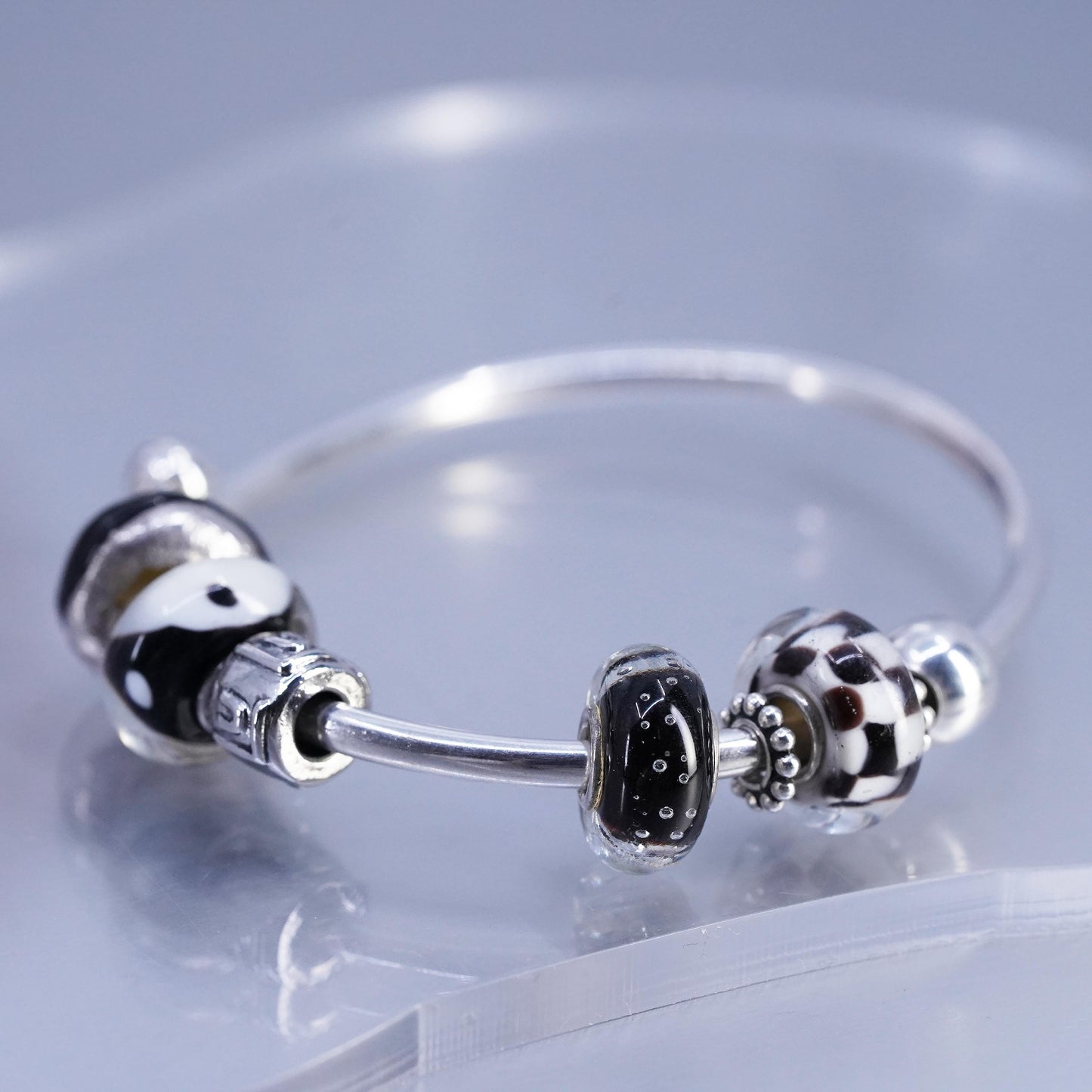 7” 2mm, Vintage Sterling 925 silver handmade bracelet, bangle with glass beads
