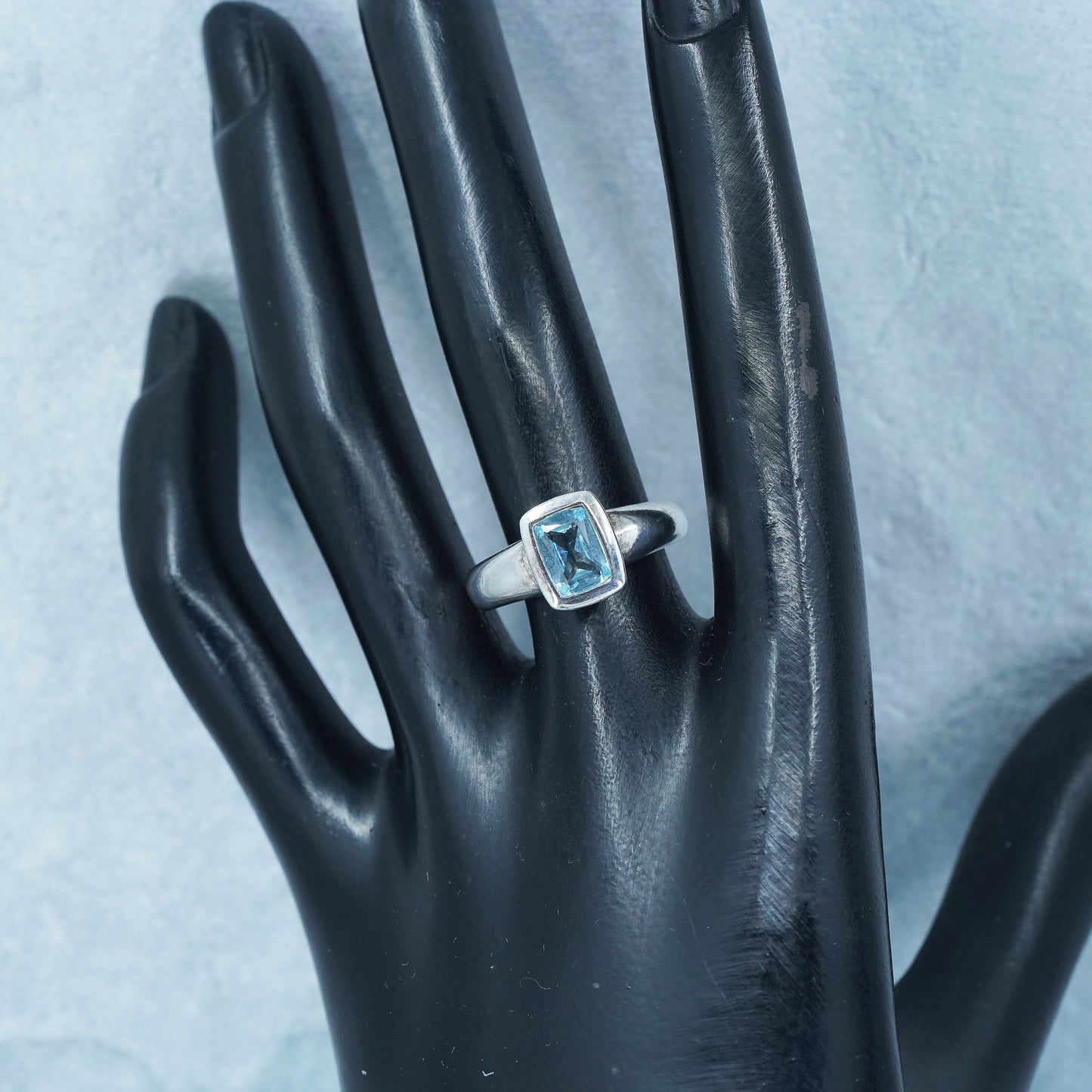 Size 7, vintage Sterling 925 silver handmade ring with blue topaz