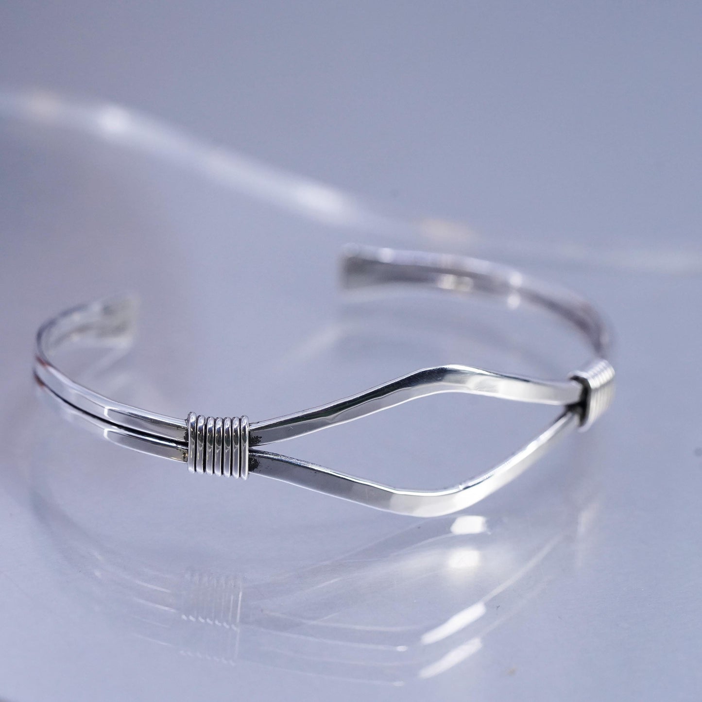 6.25", Native American Vintage T.Shea Sterling Silver cuff Bracelet with wire