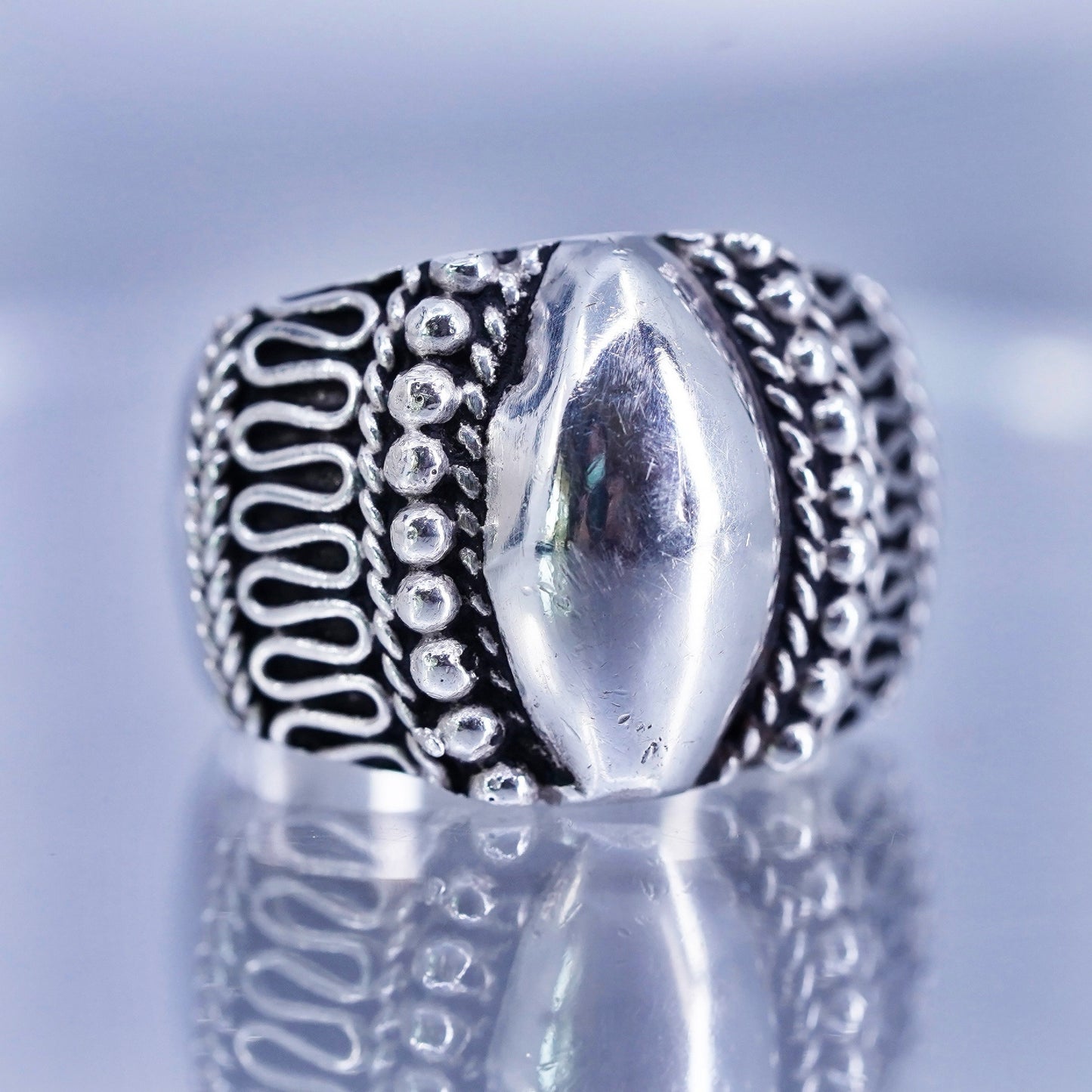 Size 7, vintage Mexico Sterling 925 silver handmade ring, beads band