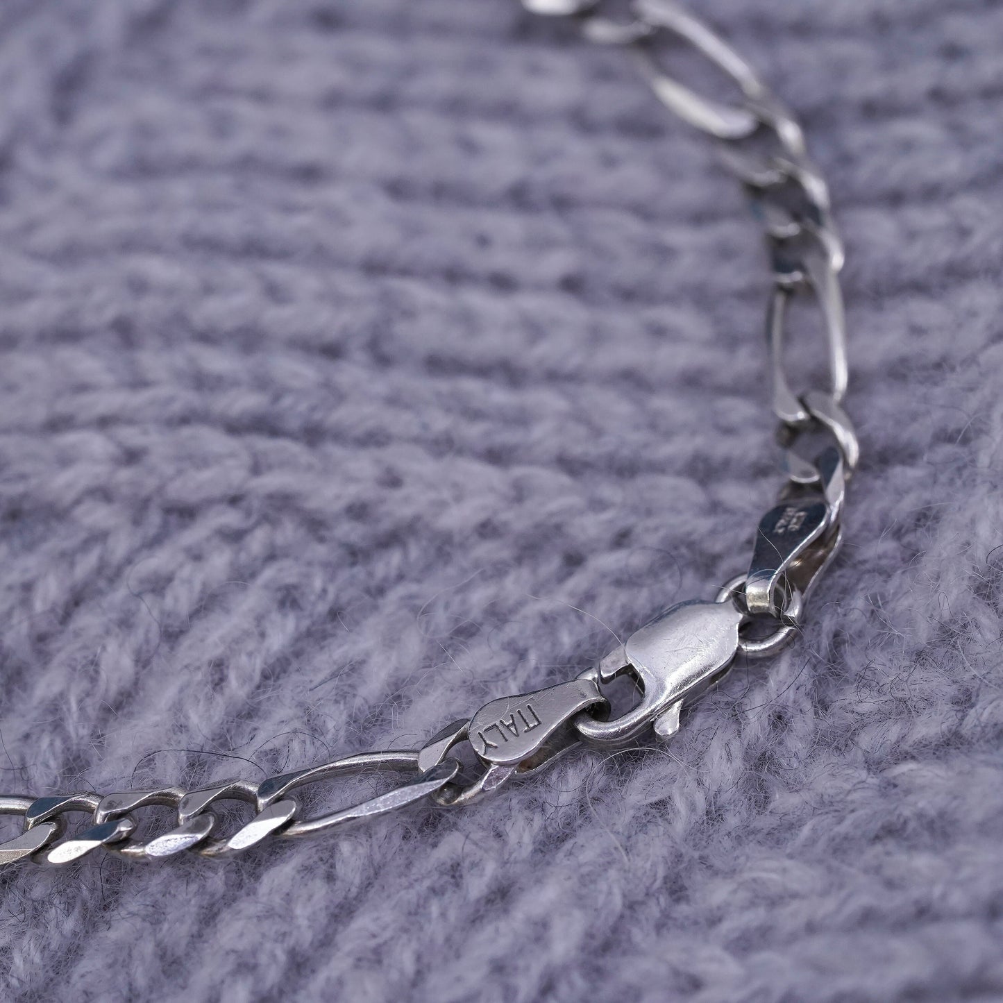 7.5", 5mm, vintage Sterling silver figaro bracelet, solid chain