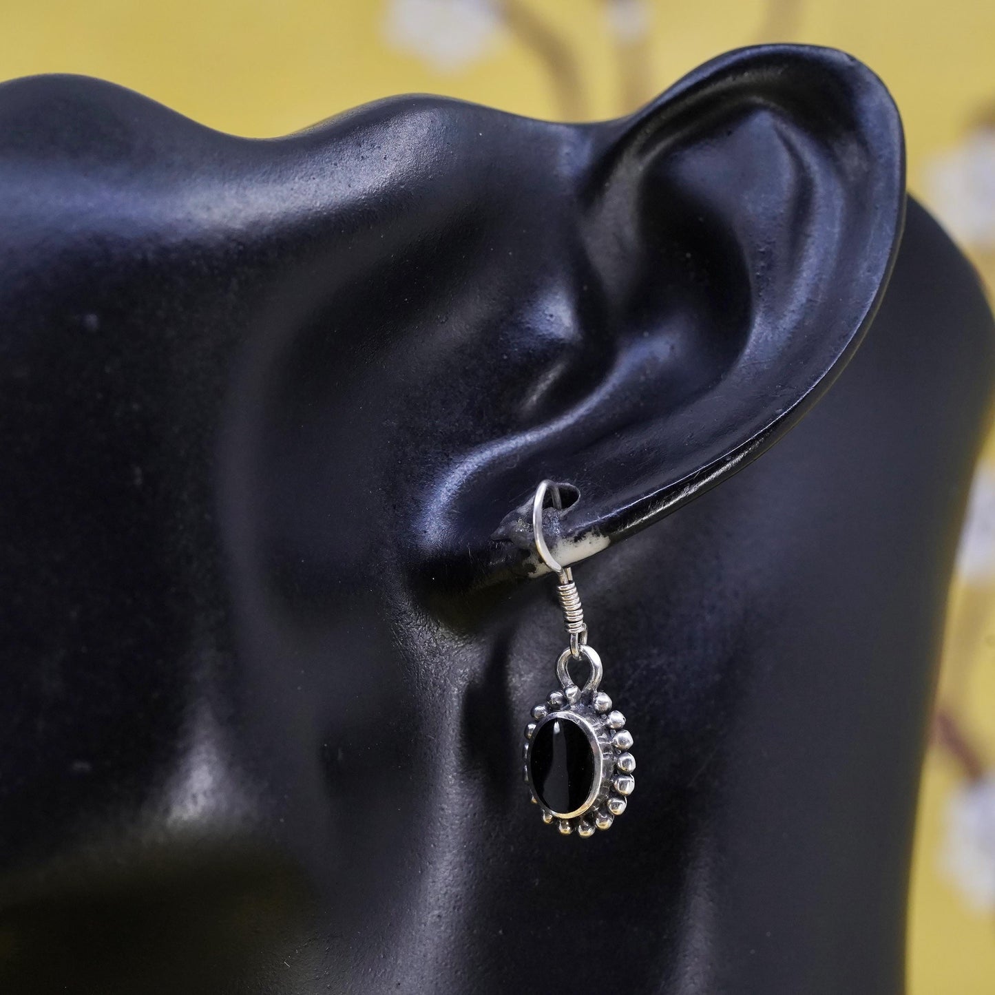 Vintage Sterling 925 silver handmade oval earrings with onyx and beads