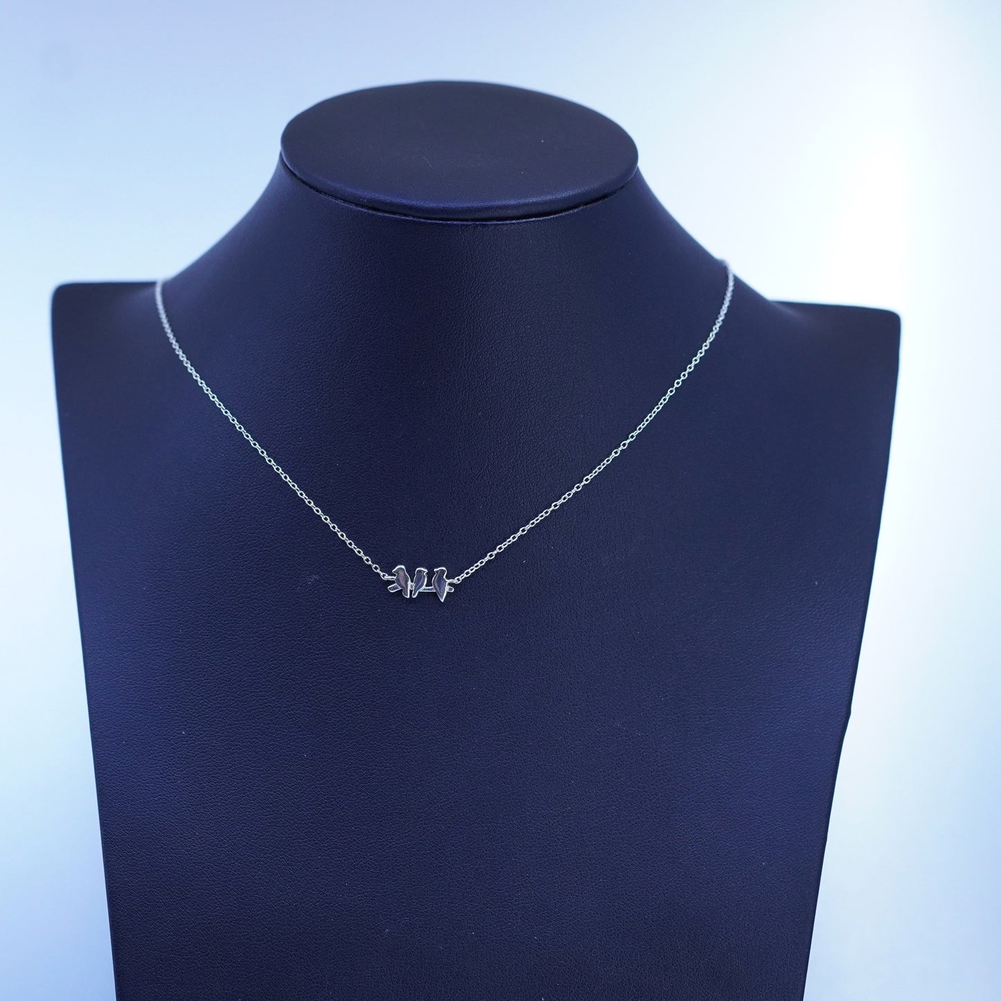 16+2”, vintage Sterling 925 silver circle chain necklace with bird pendant