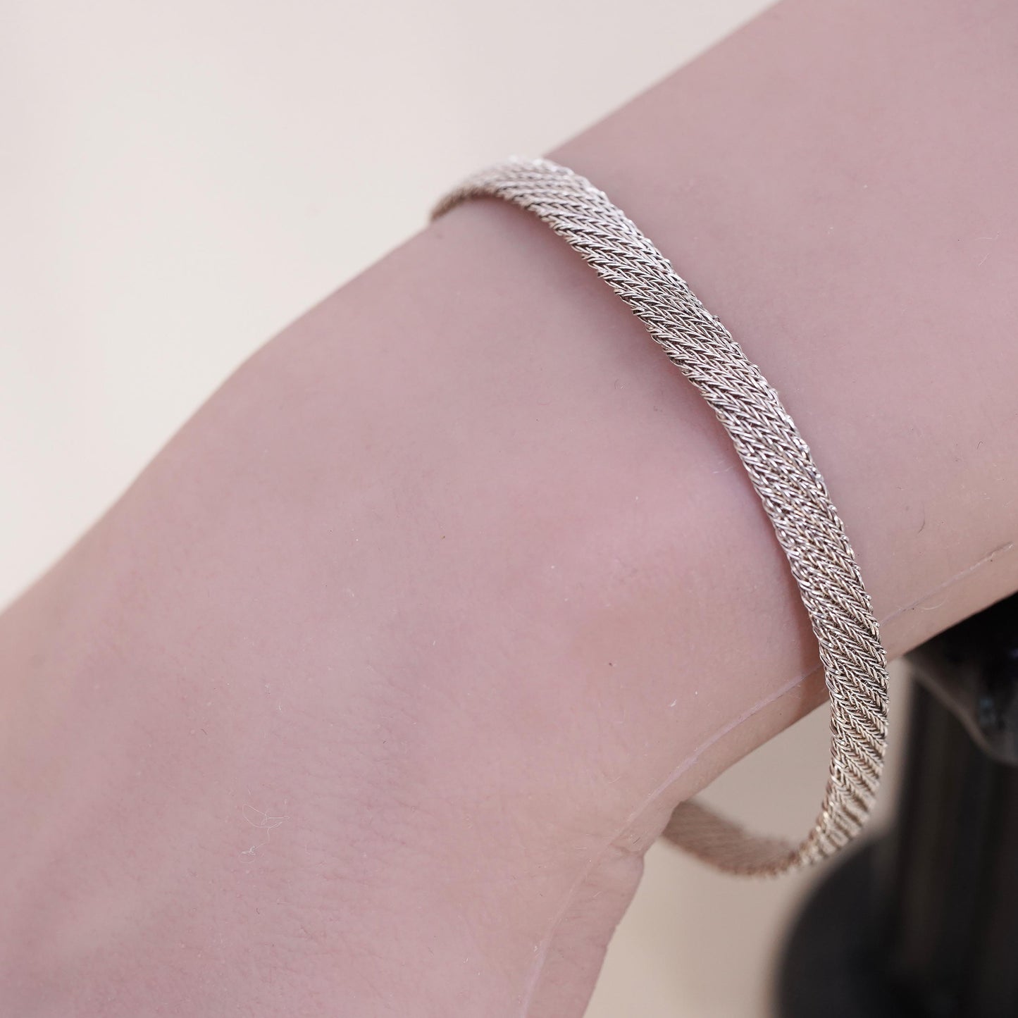 7.5” 6mm, Vintage sterling 925 silver mesh bracelet