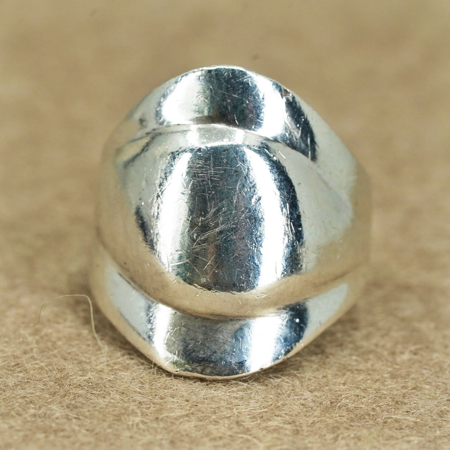 Size 8.25, vintage southwestern Sterling 925 silver ring, wide band