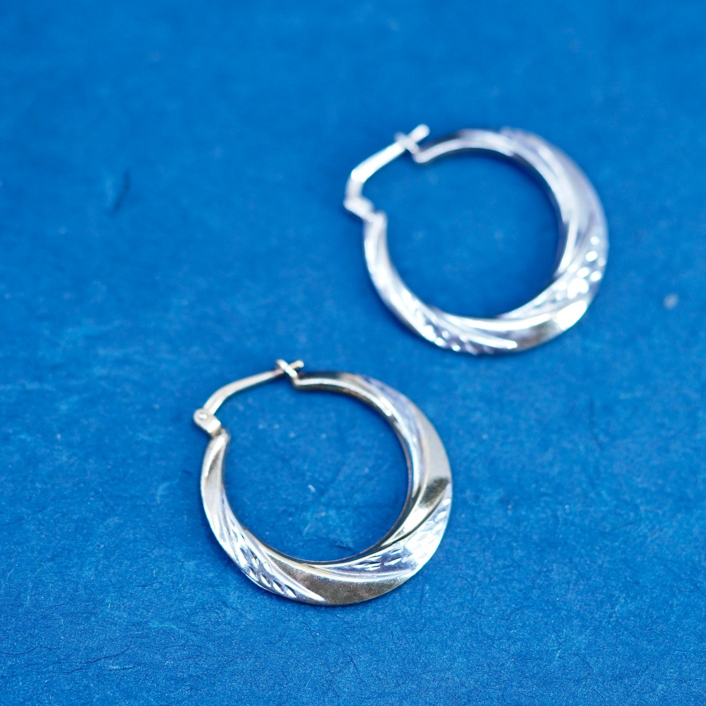 1”, 1/20 10K yellow gold over Sterling silver textured hoop earrings 925 huggie