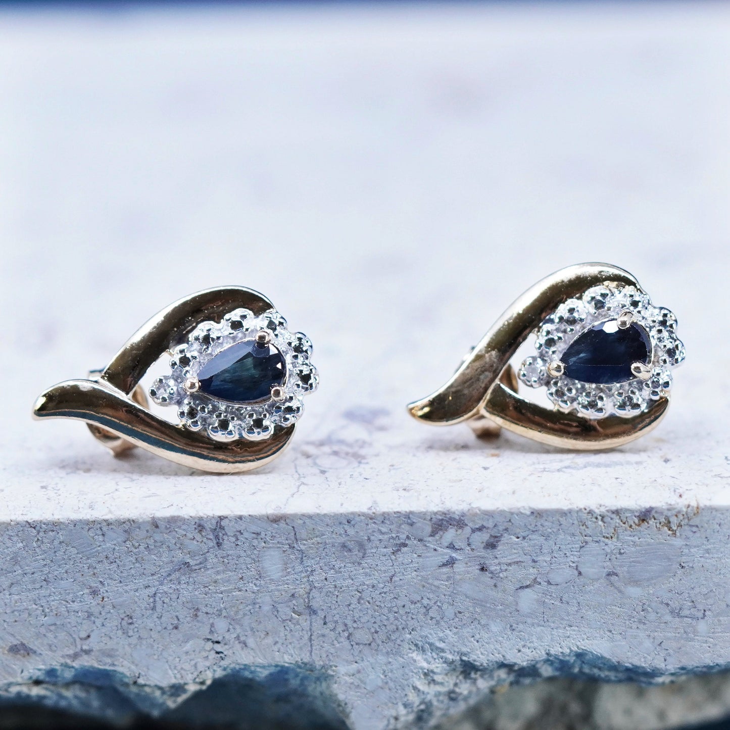 vermeil gold over Sterling silver earrings, 925 teardrop studs sapphire diamond