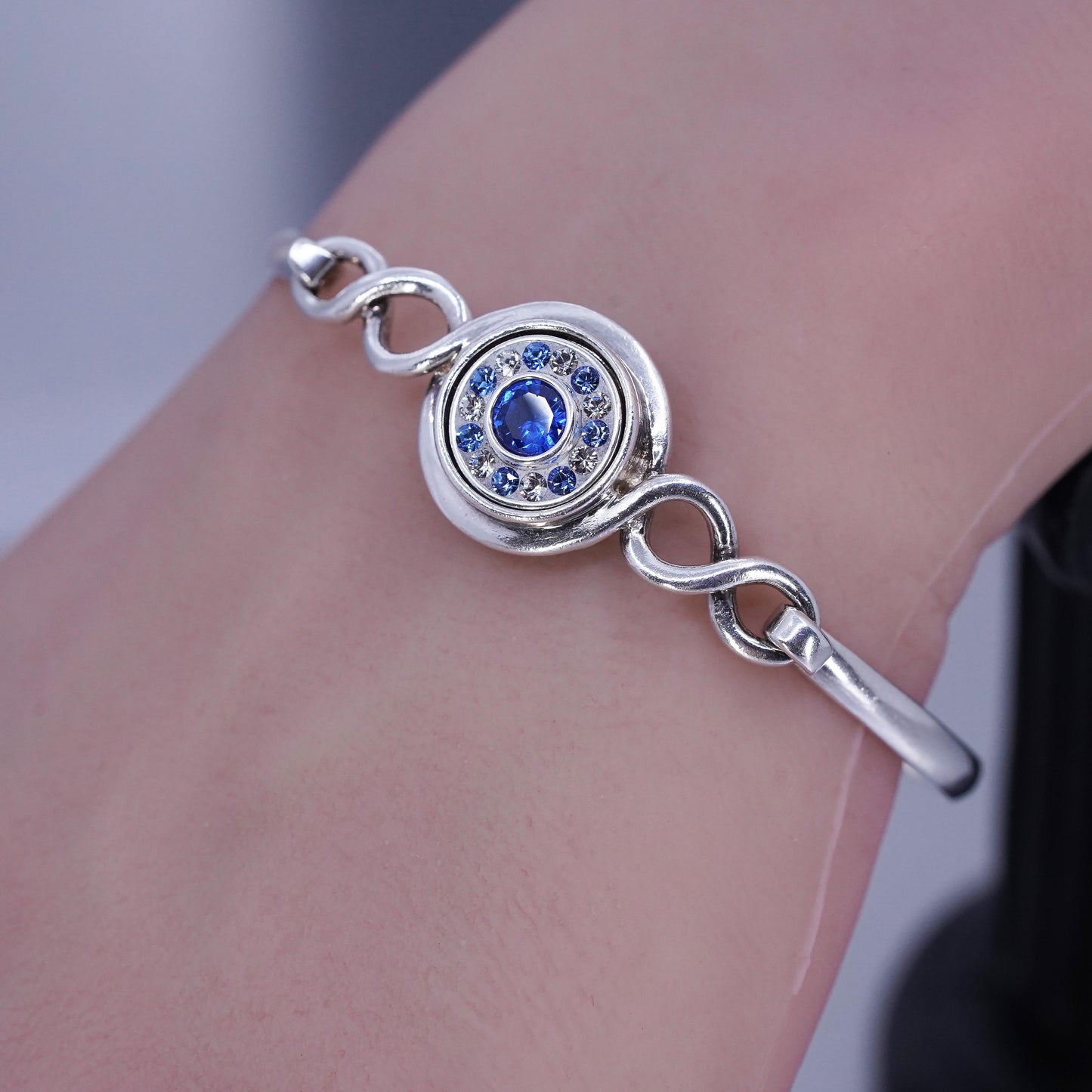 7”, Sterling 925 silver bracelet, hinged interchangeable bangle crystal inlay