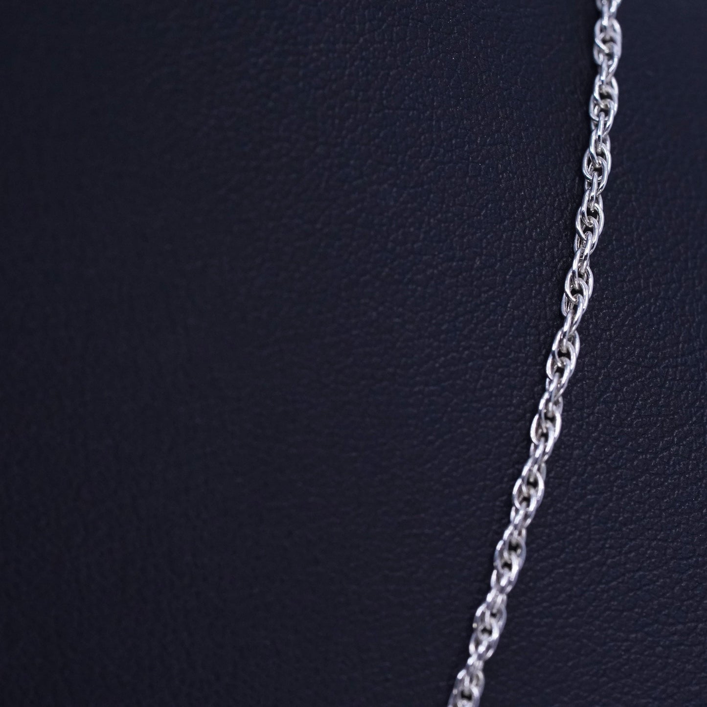 20” 2mm, vintage Italy Sterling 925 silver Singapore rope chain necklace