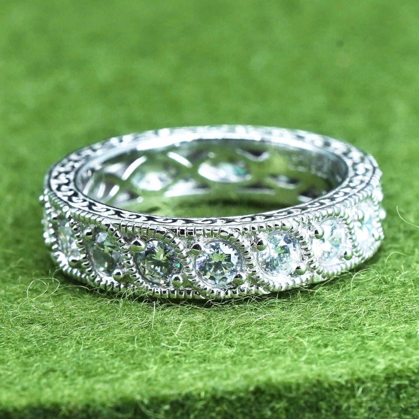 Size 8, Vanna K. Sterling silver ring, wedding band, 925 silver round cut CZ