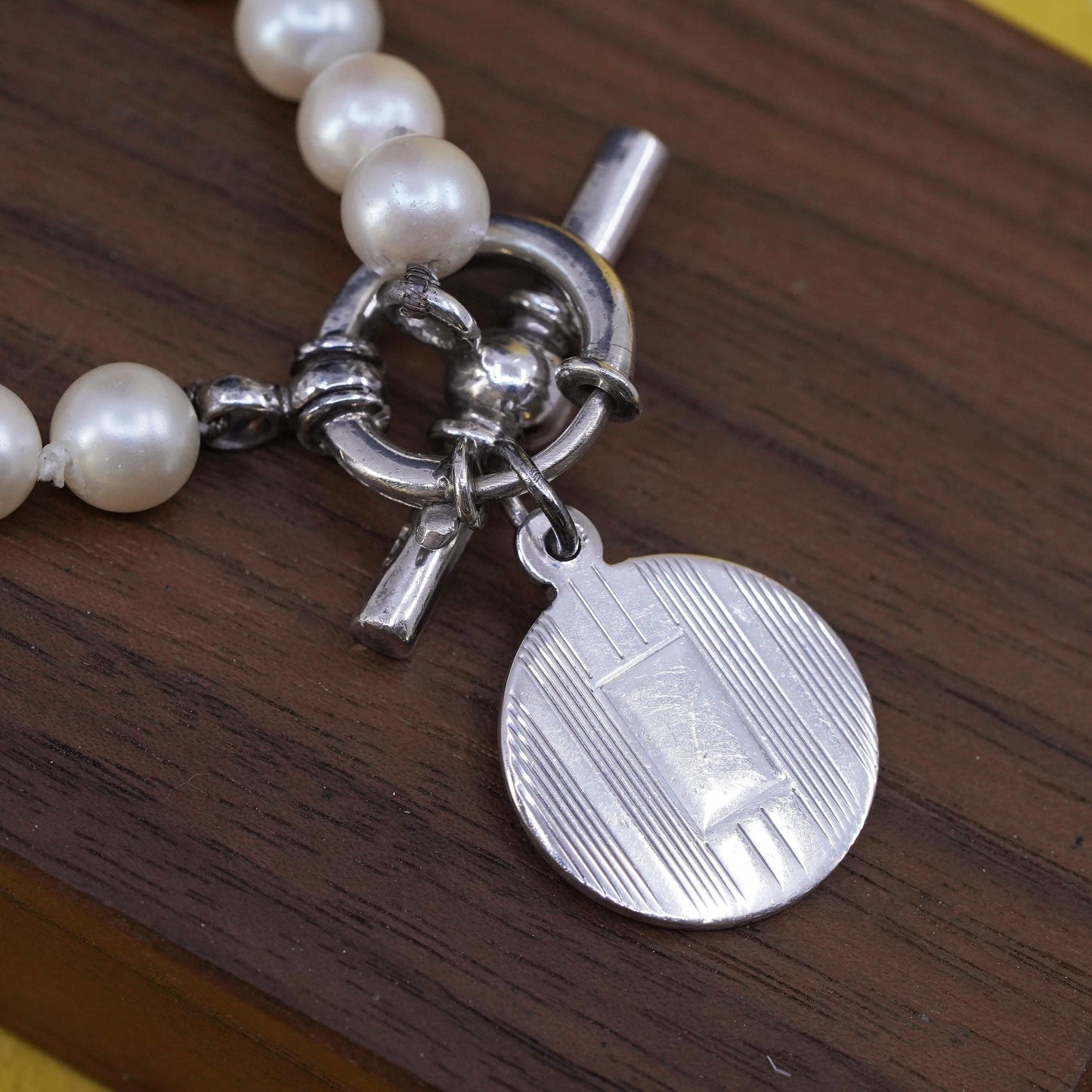 16", VTG Sterling silver necklace, 925 tag pendant 7mm freshwater pearl beads