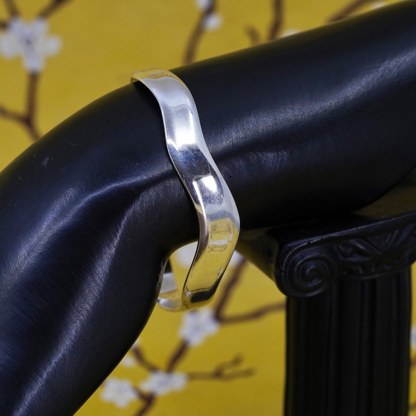 6.5", Vintage Mexican Sterling silver handmade bracelet, modern 925 wavy cuff