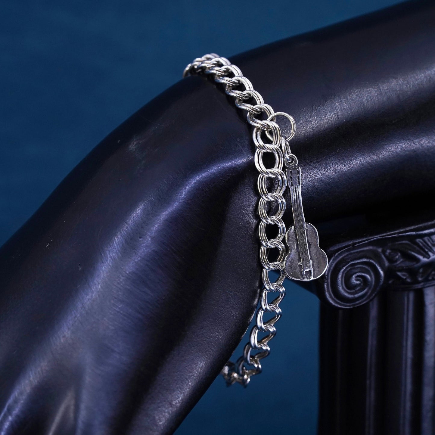 6.75", Italy Sterling silver bracelet, 925 double curb link chain guitar charm