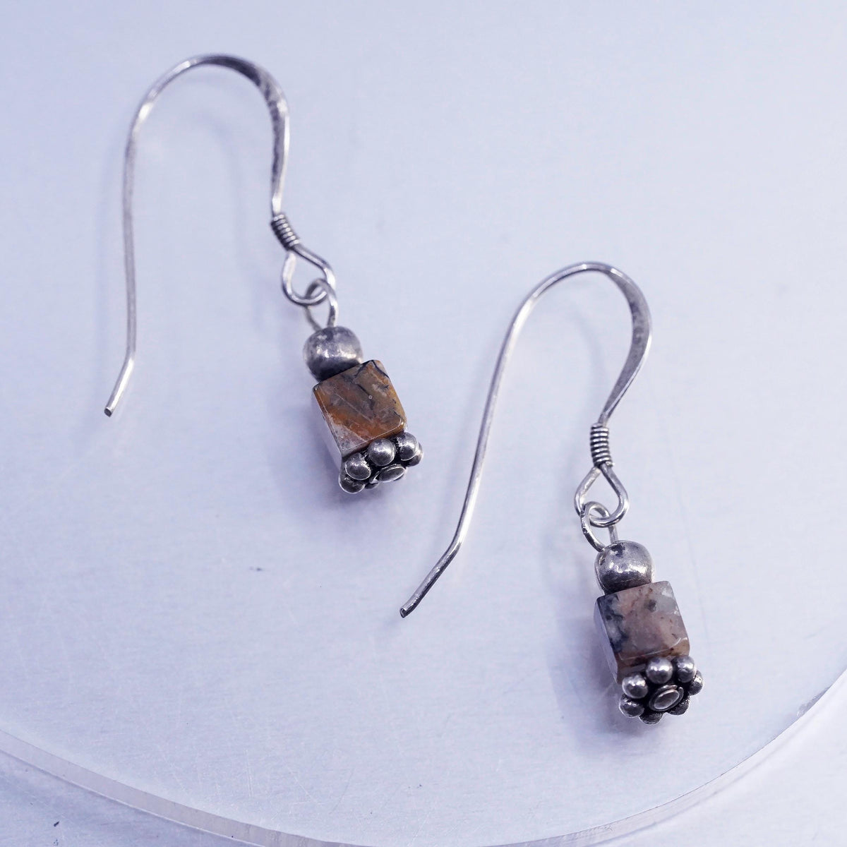 Vintage Sterling Silver handmade Earrings, 925 Silver with Agate Inlay
