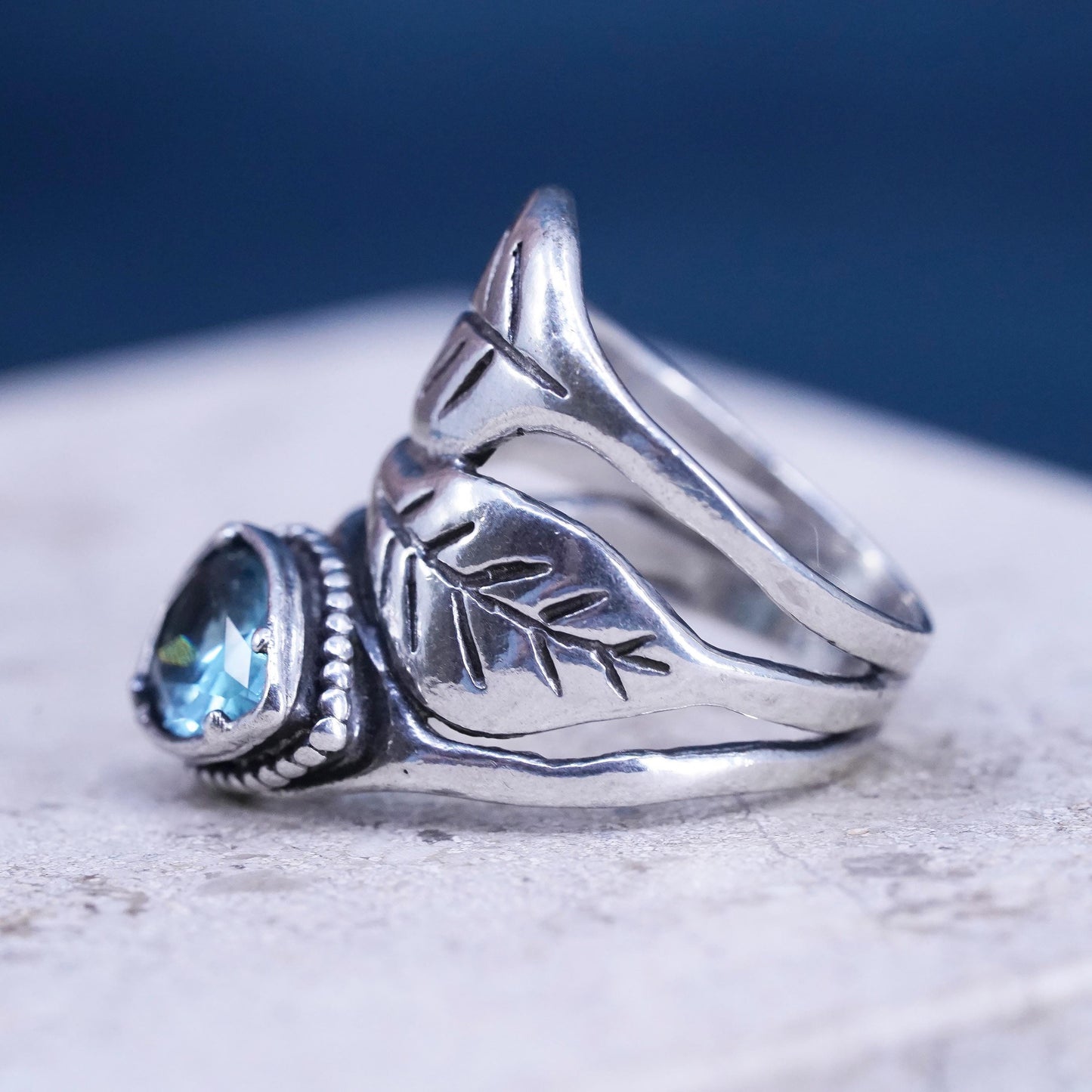 Size 8, vintage Israel Shablool Didae Sterling silver wavy ring with blue topaz