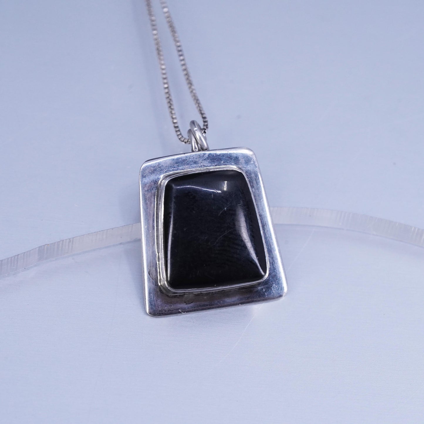16”, vintage Mexican Sterling 925 silver box chain necklace leaves pendant onyx
