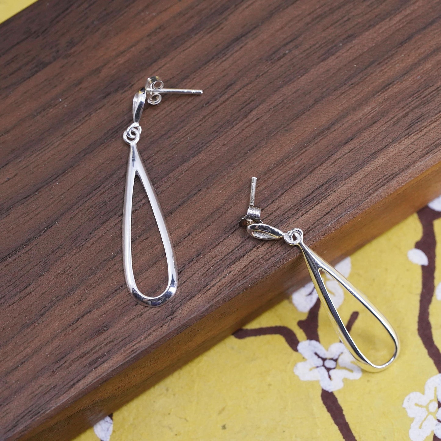 Vintage Sterling silver handmade earrings, 925 teardrop drops