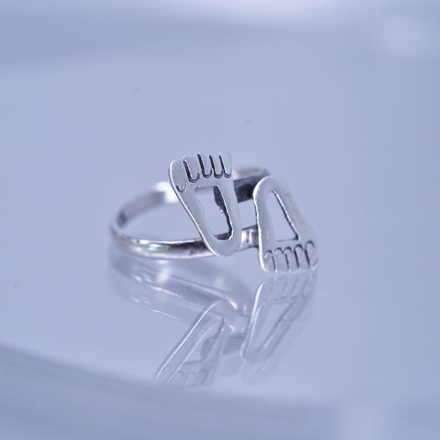 Size adjustable, vintage southwestern Sterling 925 silver ring, footprint band