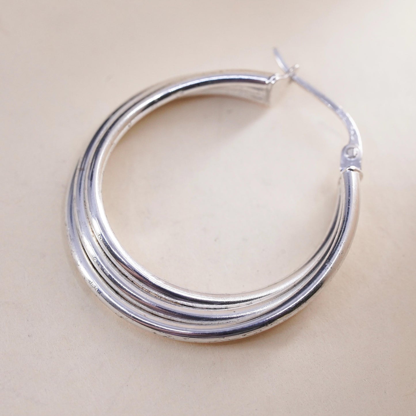 1", Vintage sterling silver loop single earring, fashion primitive twisted hoop