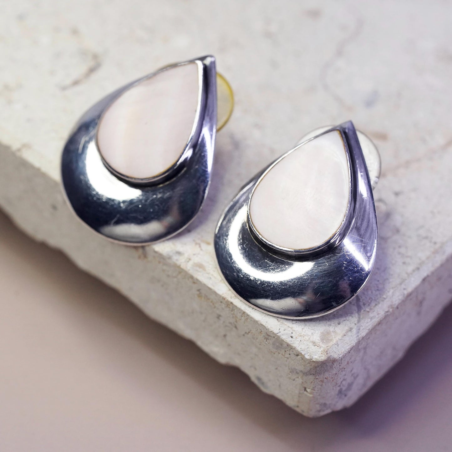 Boma sterling silver earrings, 925 teardrop studs pink mother of pearl inlay