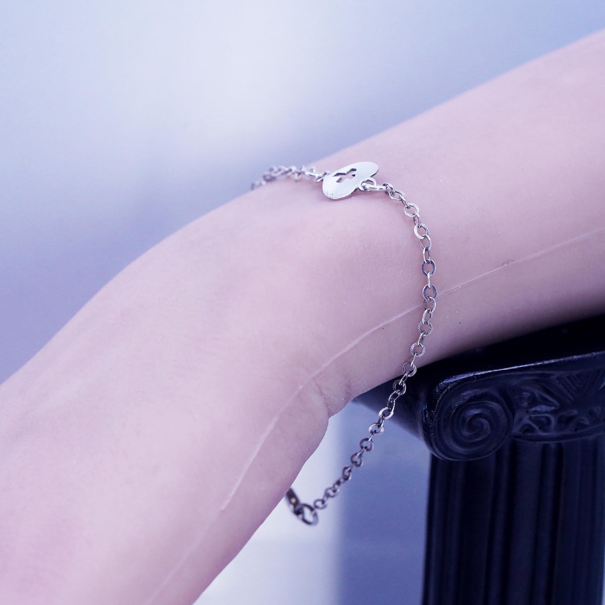 7" 2mm, Vintage Sterling 925 silver handmade bracelet, heart charm cross cutout
