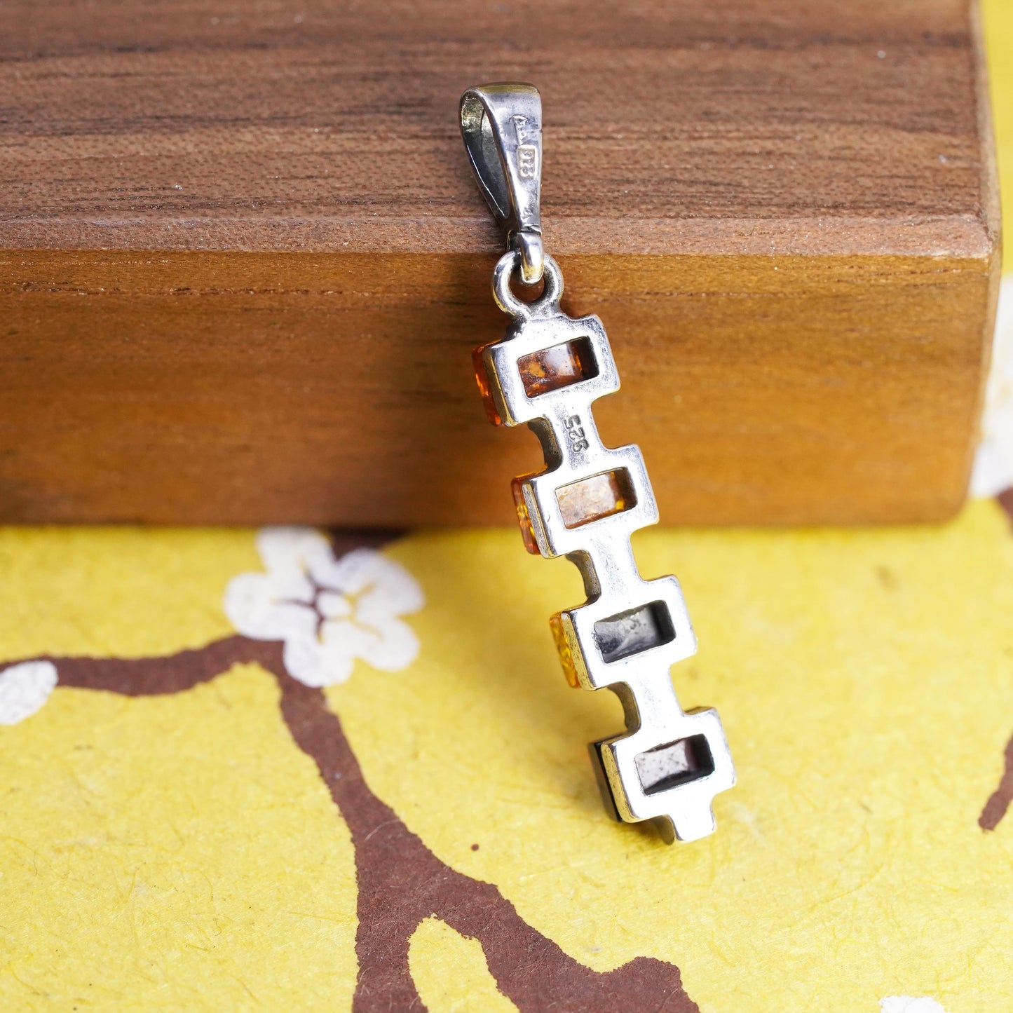 Vintage Modern Sterling 925 silver handmade pendant with Amber