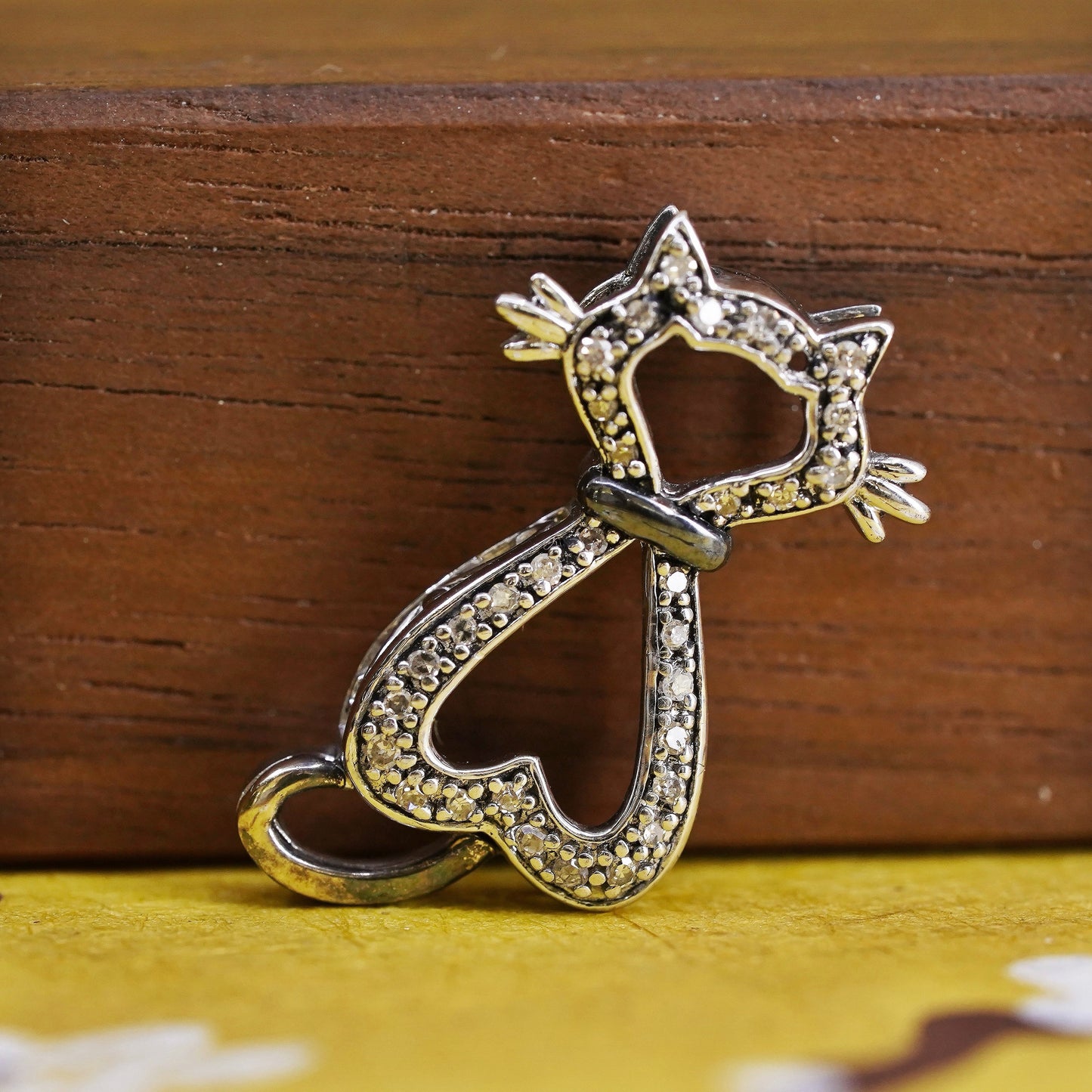 Vintage Sterling silver handmade pendant, 925 cat kitty with diamonds