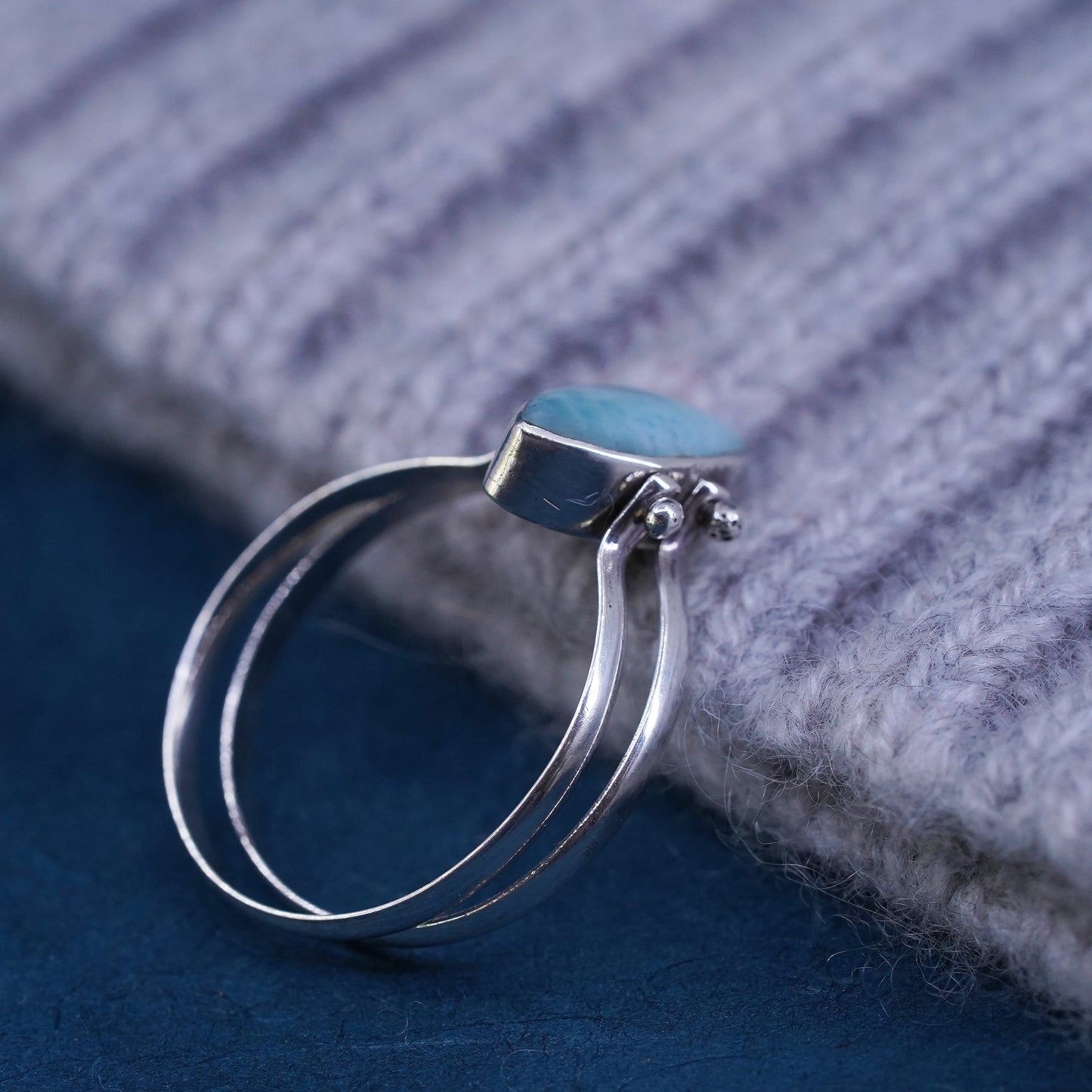 Size 8.25, Vintage sterling 925 silver double sided ring with larimar and amber