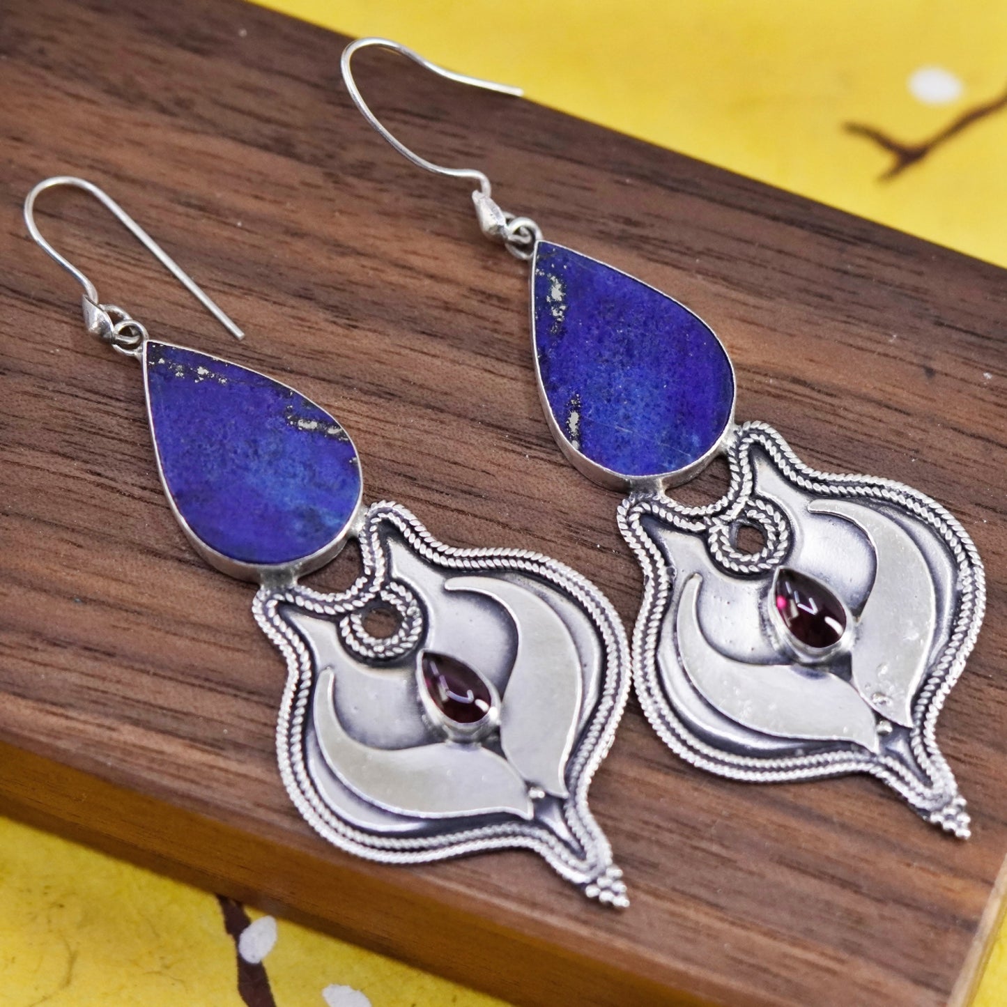 Vintage handmade sterling 925 silver earrings with teardrop lapis lazuli garnet