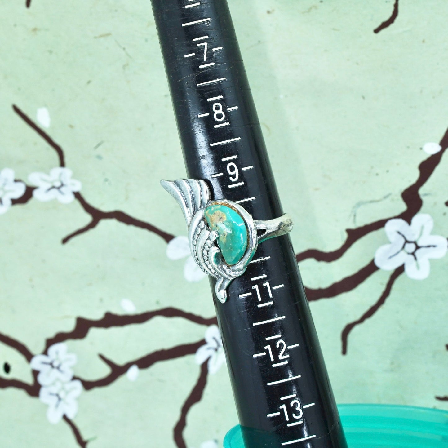 Size 10, Native American sterling silver 925 ring with turquoise ribbed details