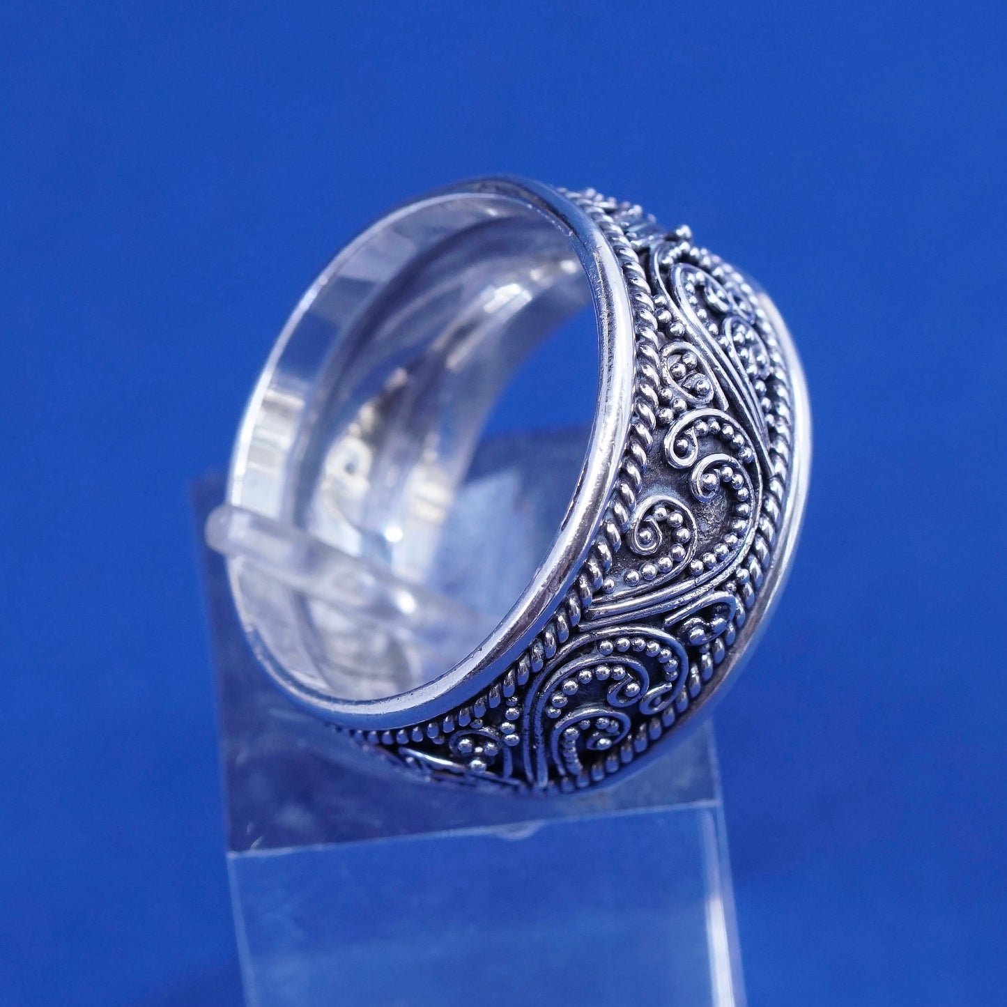Size 8.25, vintage Sterling silver handmade band, 925 swirl ring with beads